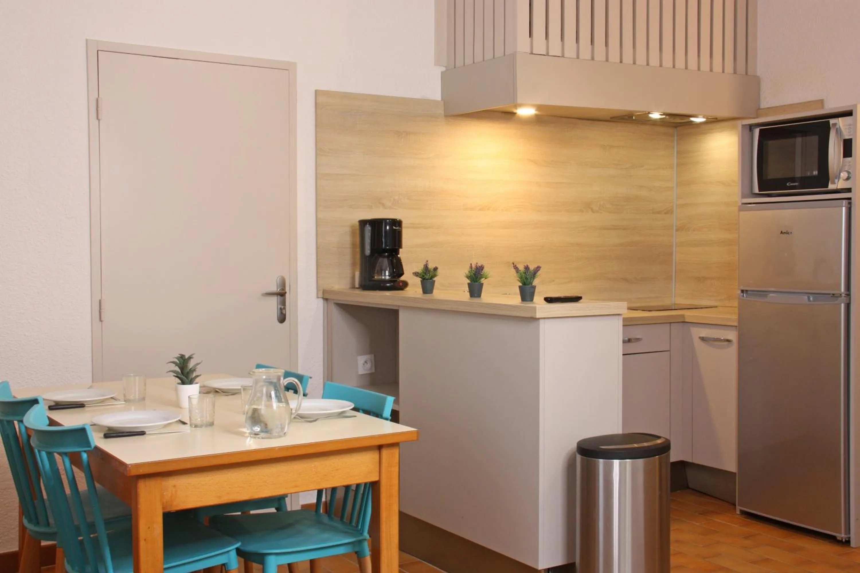 Dining area in Azureva Le Grau du Roi