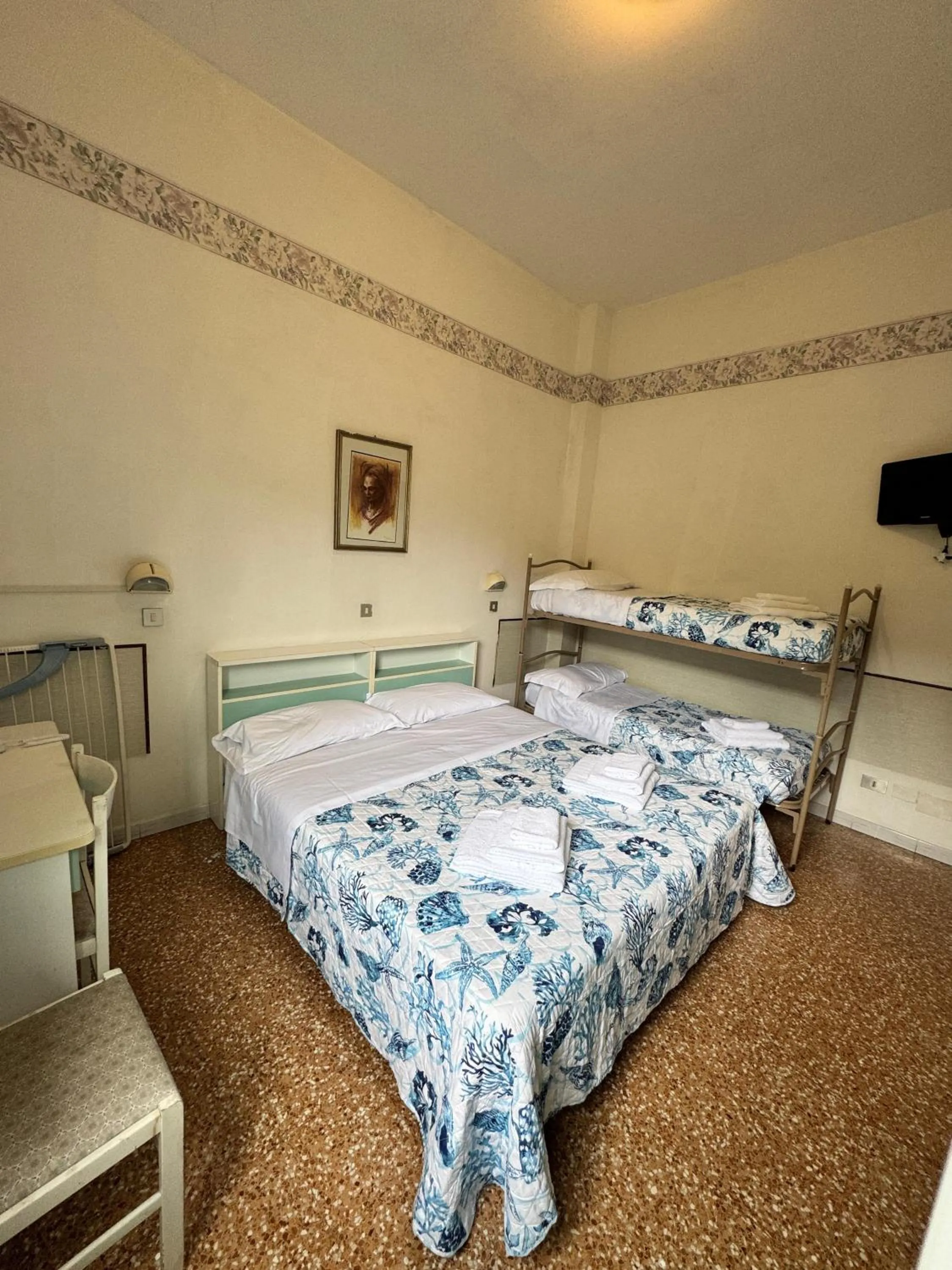 Bedroom, Bed in Hotel Urania Nuova Gestione