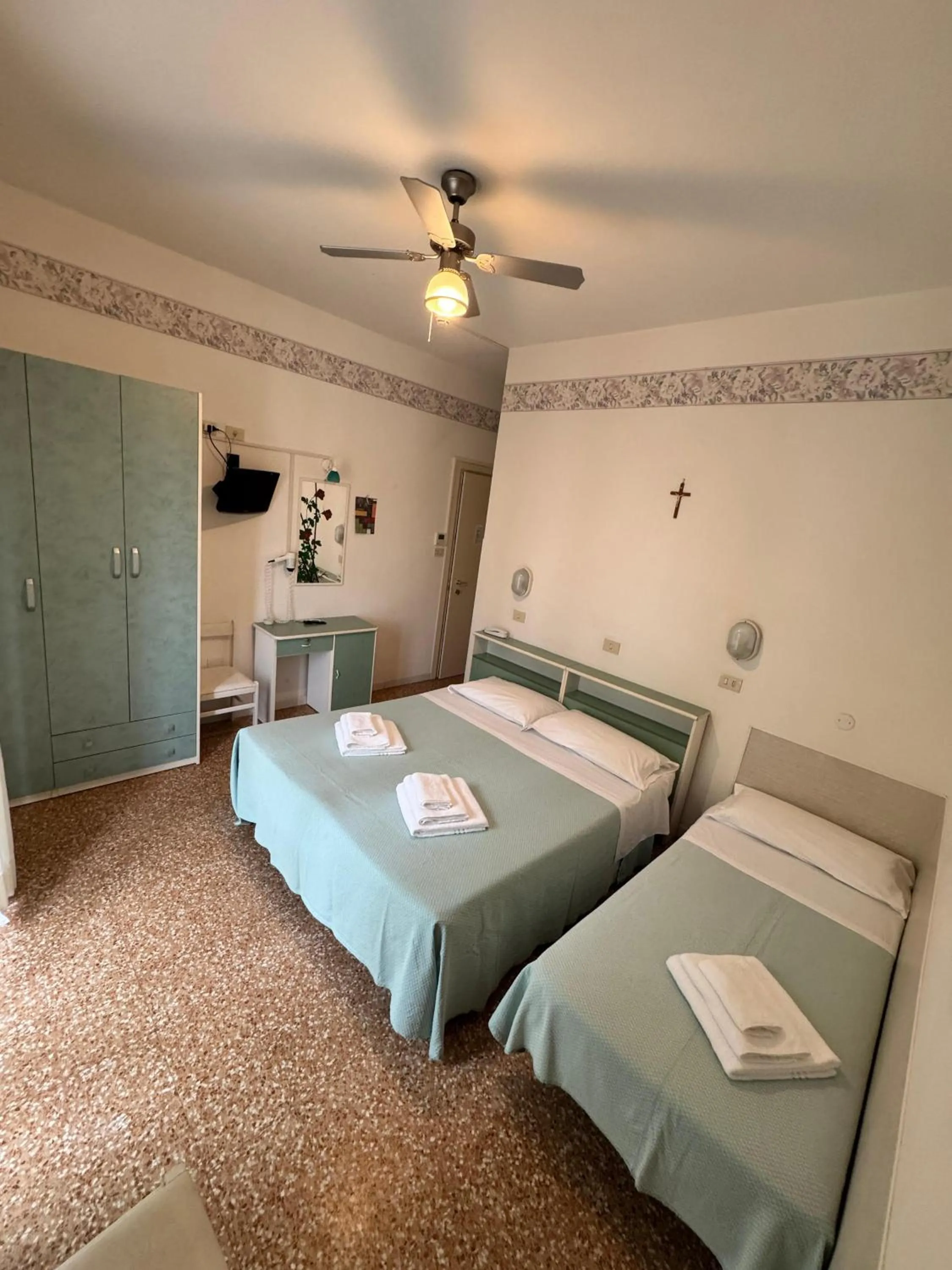 Bedroom, Bed in Hotel Urania Nuova Gestione
