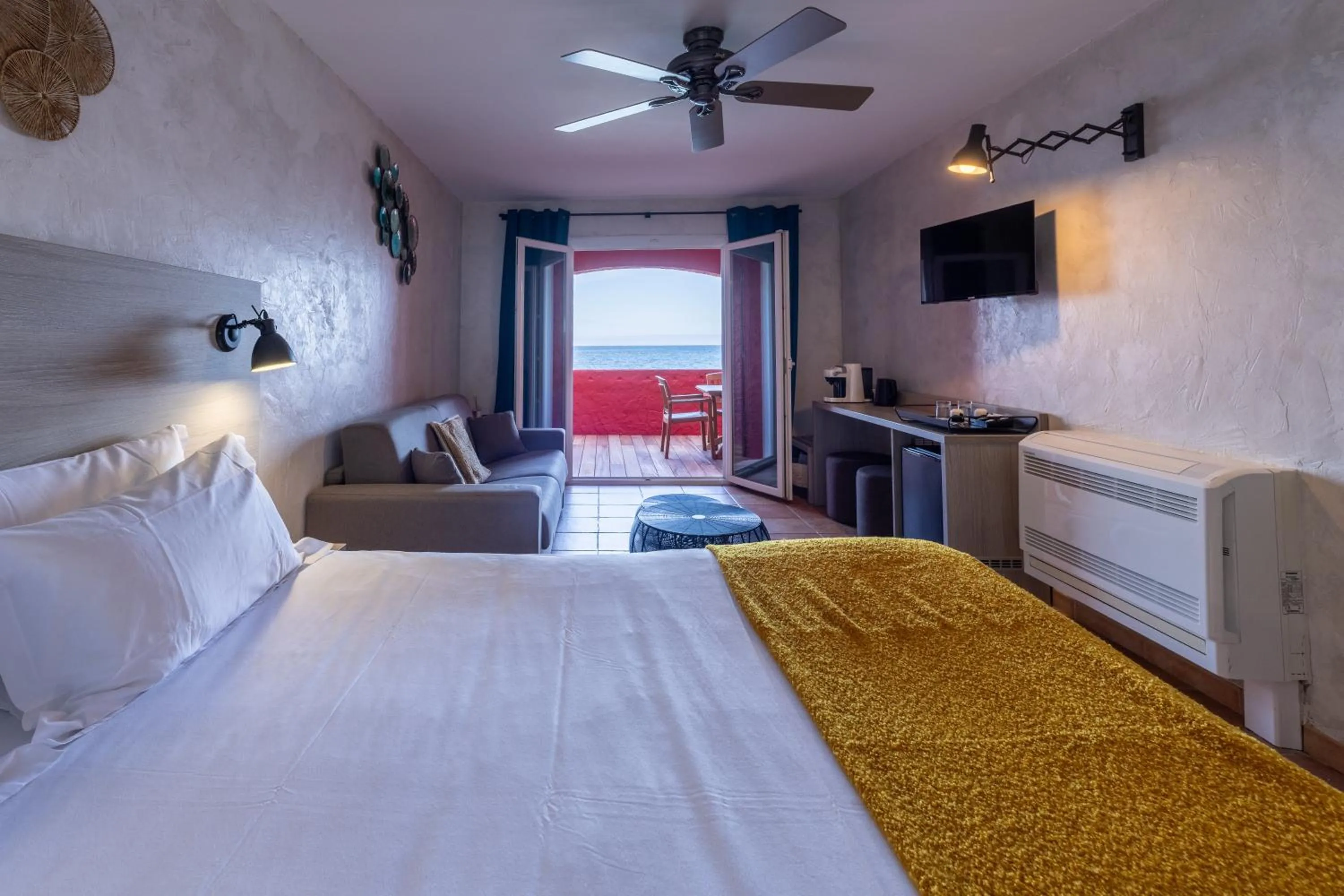 Bed in Hôtel Dolce Notte