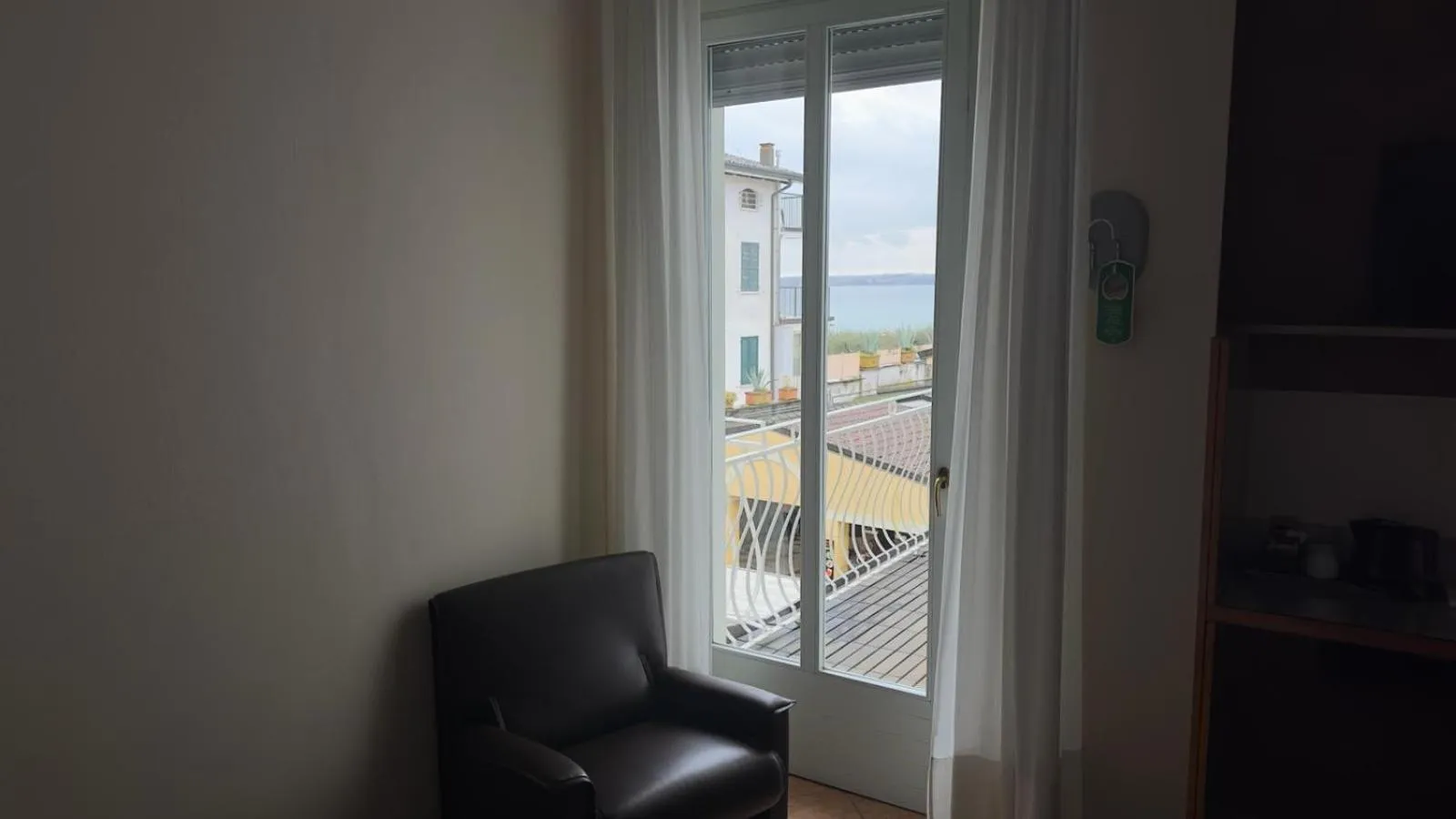 Bedroom in Hotel Luna