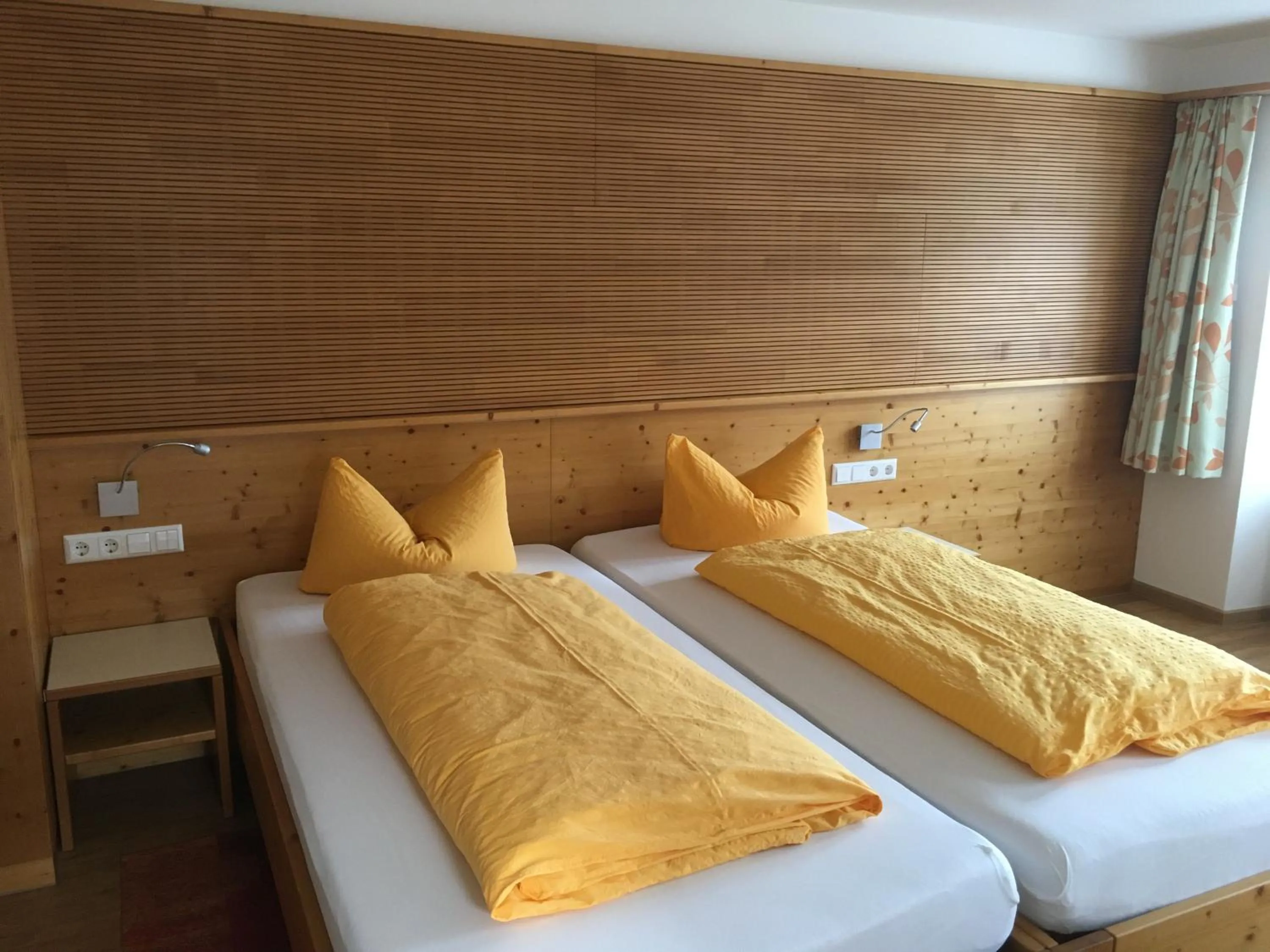 Bed in Gasthaus Storchen