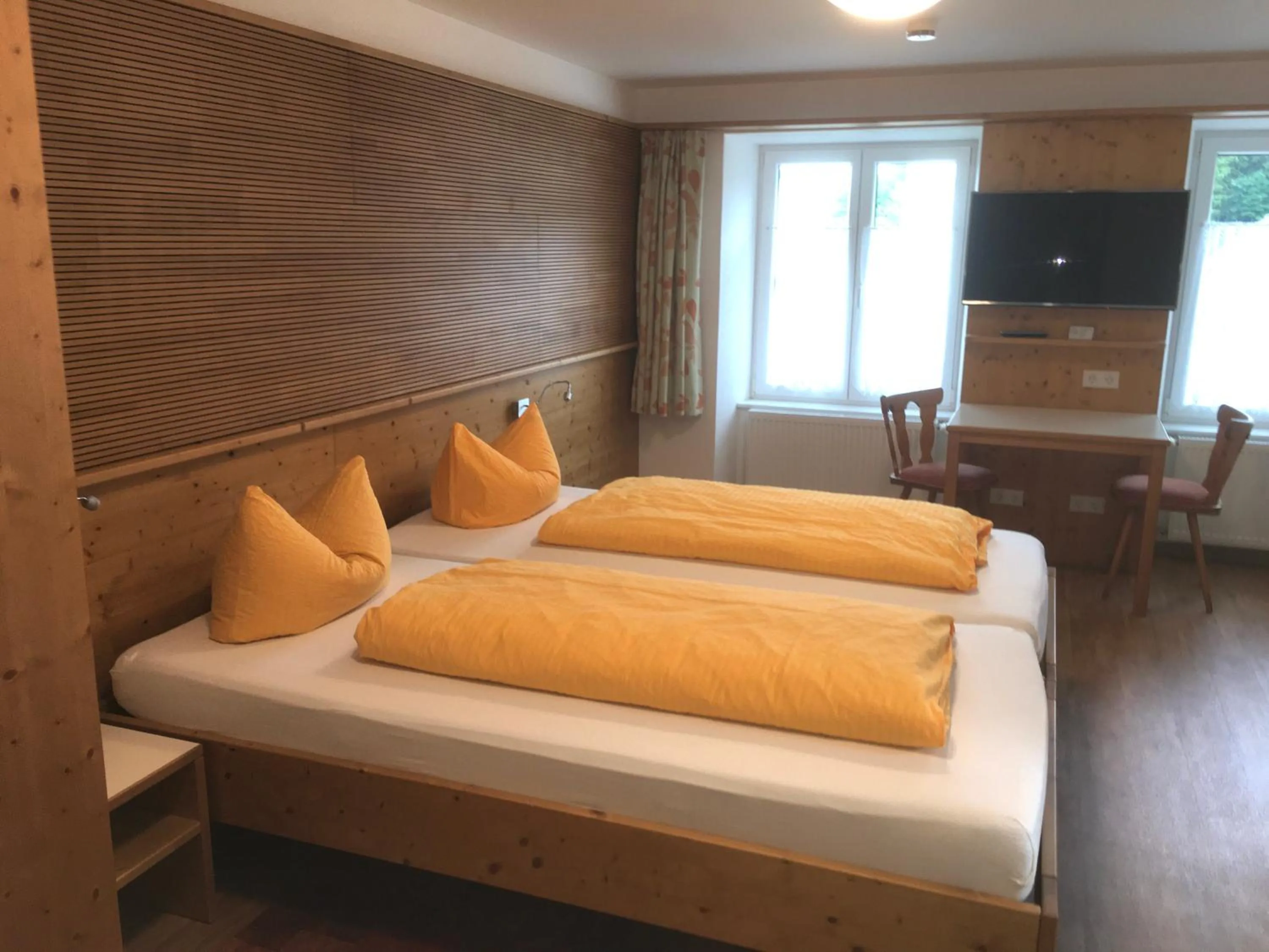 Bed in Gasthaus Storchen