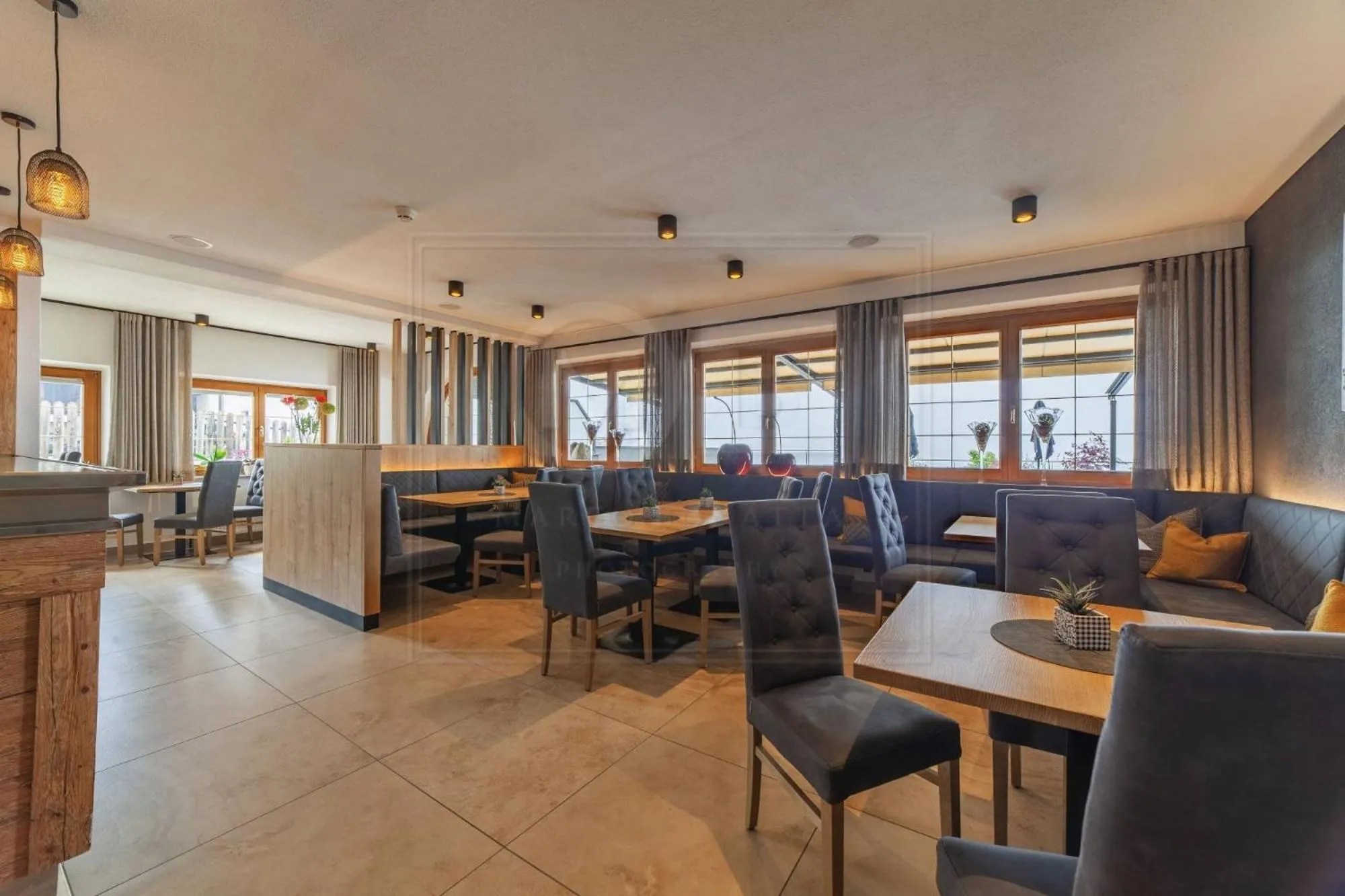 Restaurant/places to eat in Hotel Kronhof