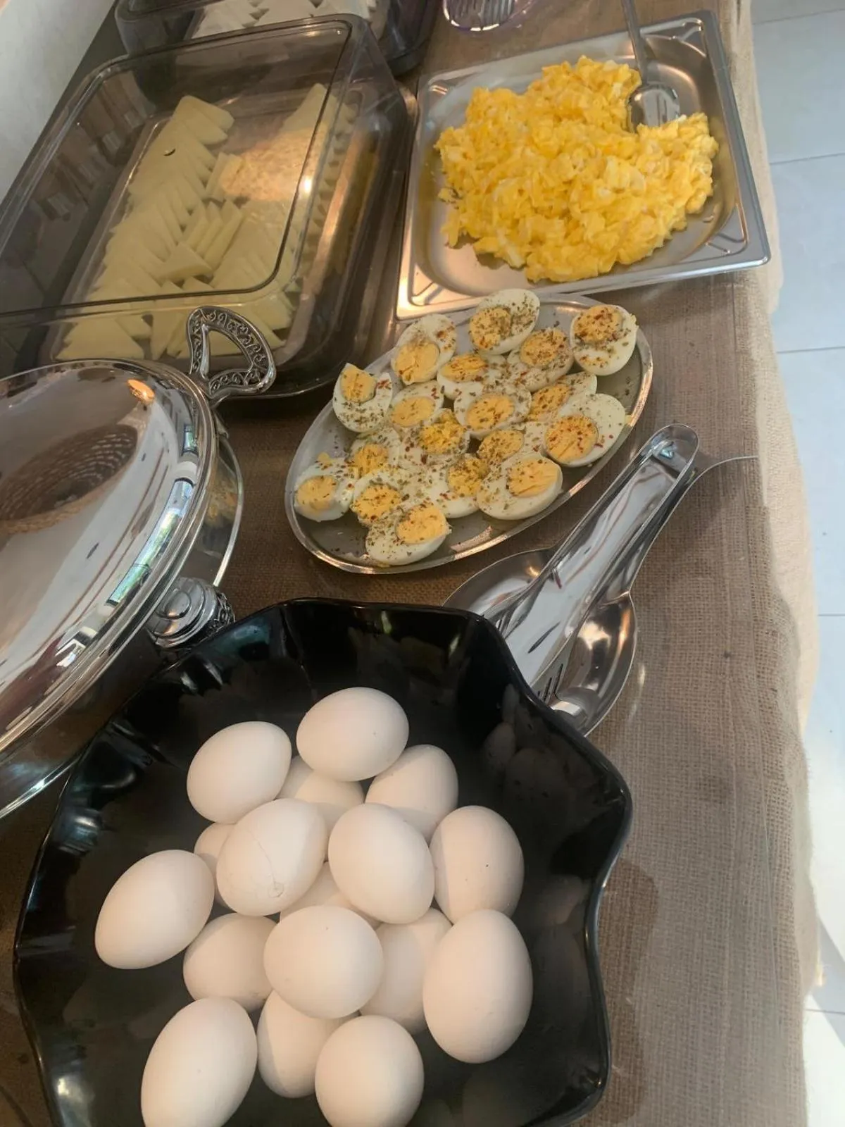 Food in Hildegard Hotel