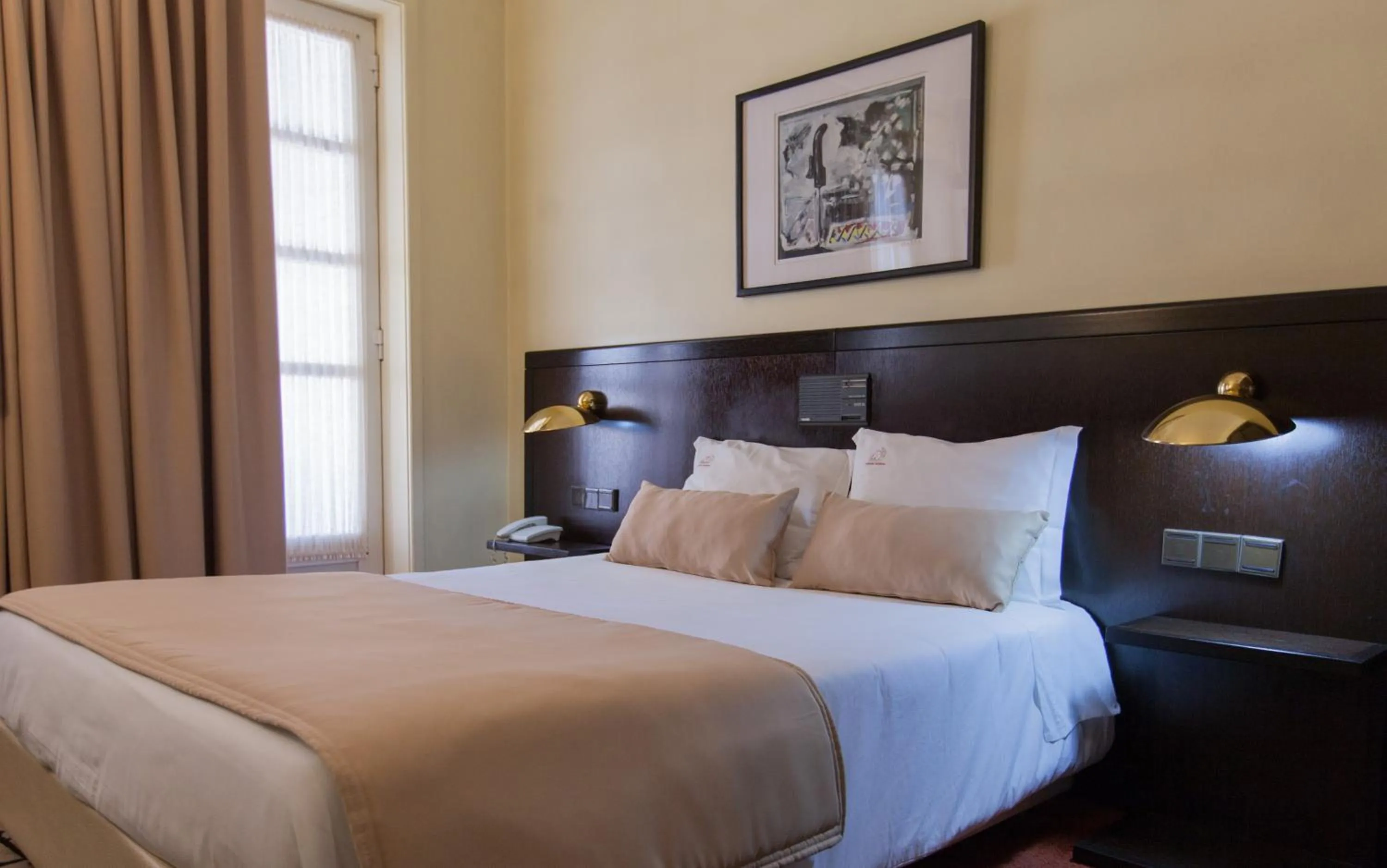 Bedroom, Bed in Hotel Senhora A Branca