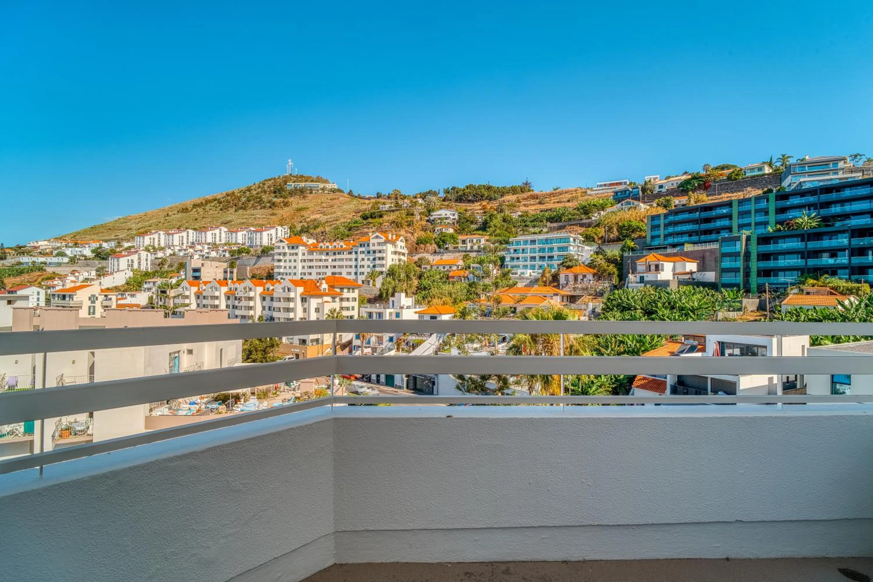 Mountain view in Muthu Raga Madeira Hotel