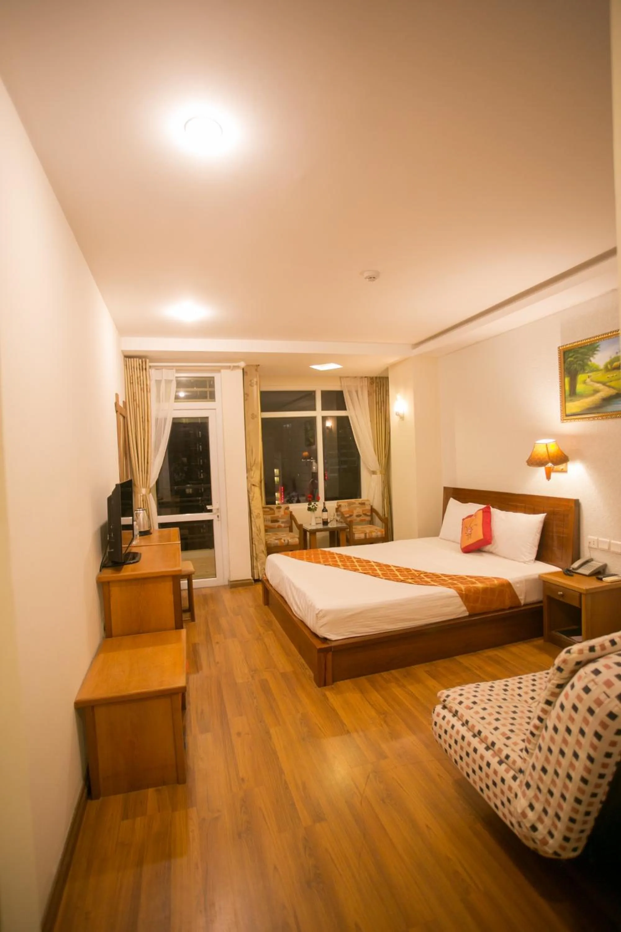 Bed in Golden Sea Hotel