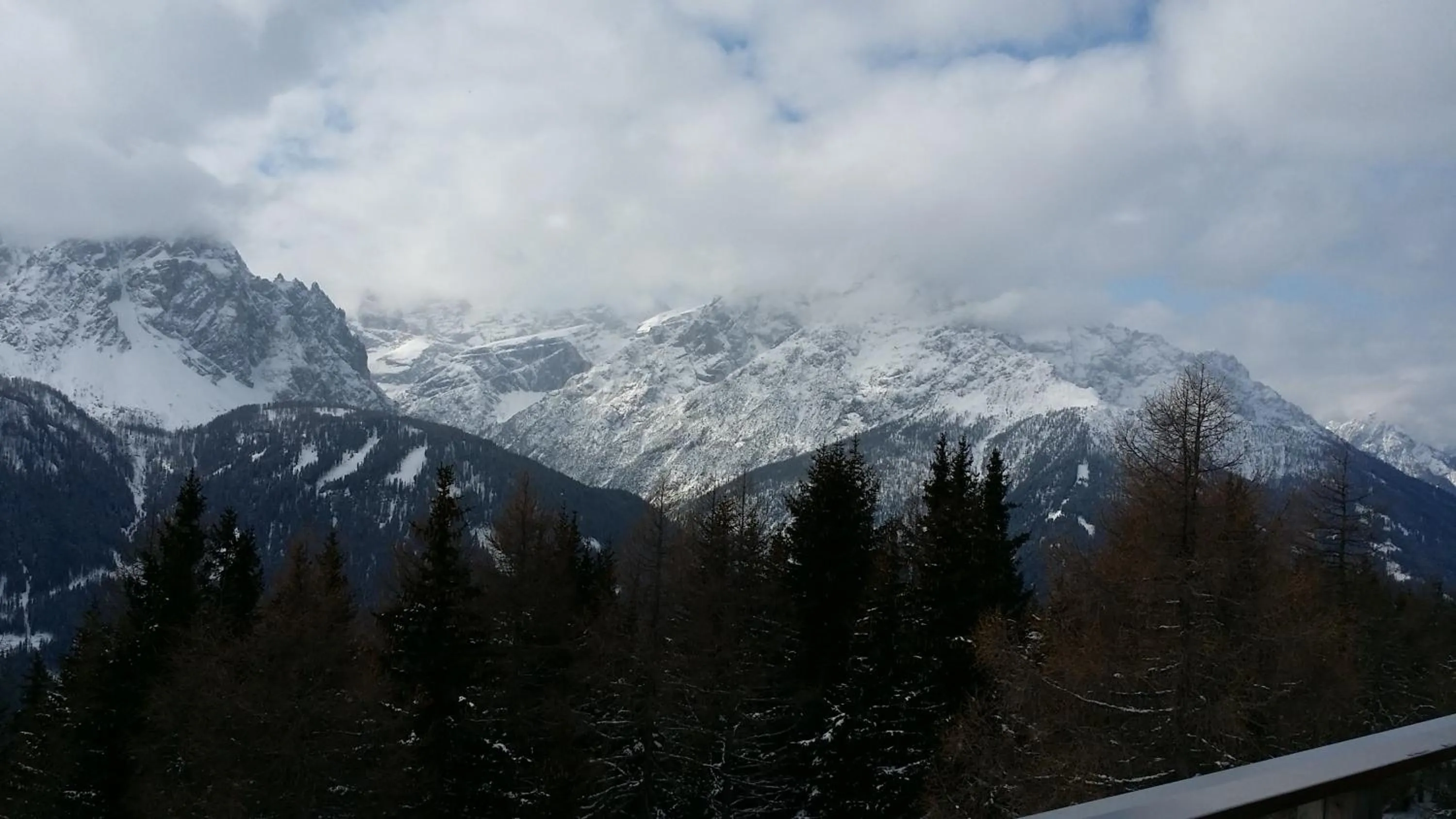 Winter in Bachlaufen Haus
