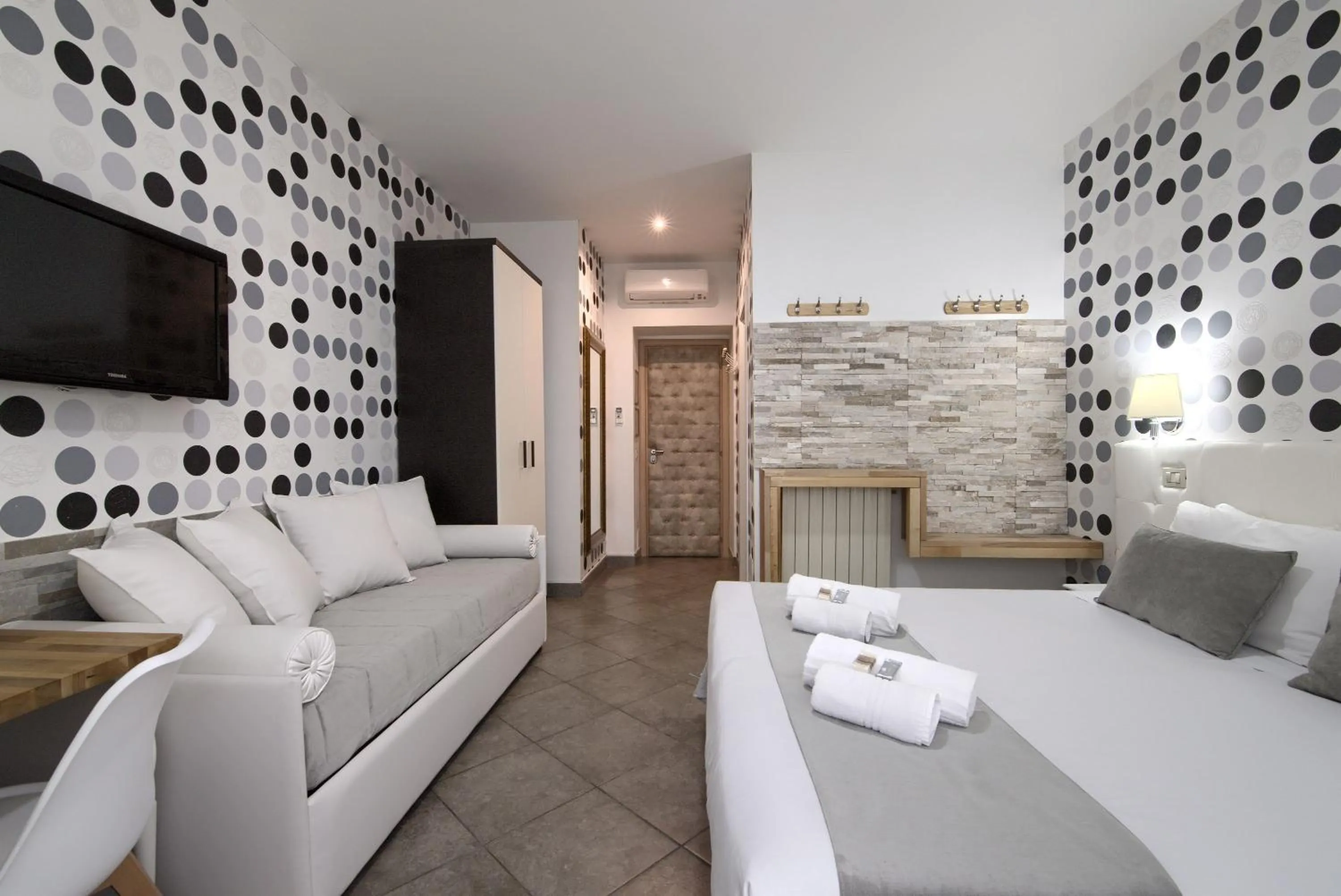 Bathroom in Vatican Treasure