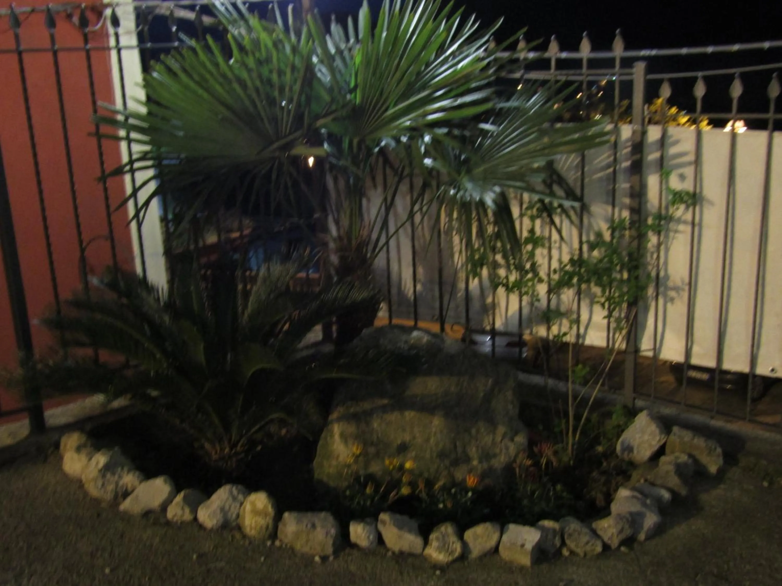 Property building in Puesta De Sol