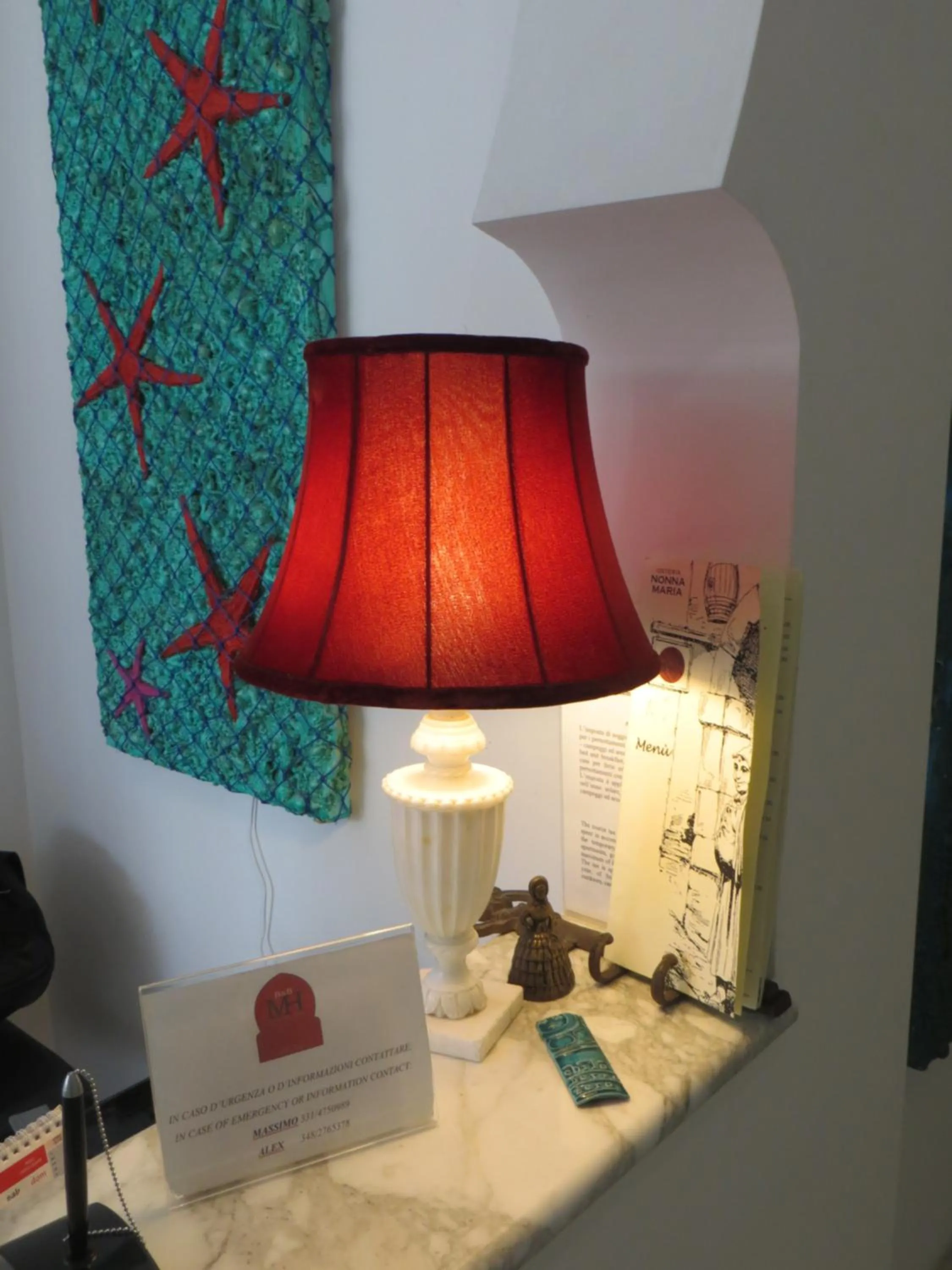 Communal lounge/ TV room in B&B Mini Hotel Incity-close train station and port-