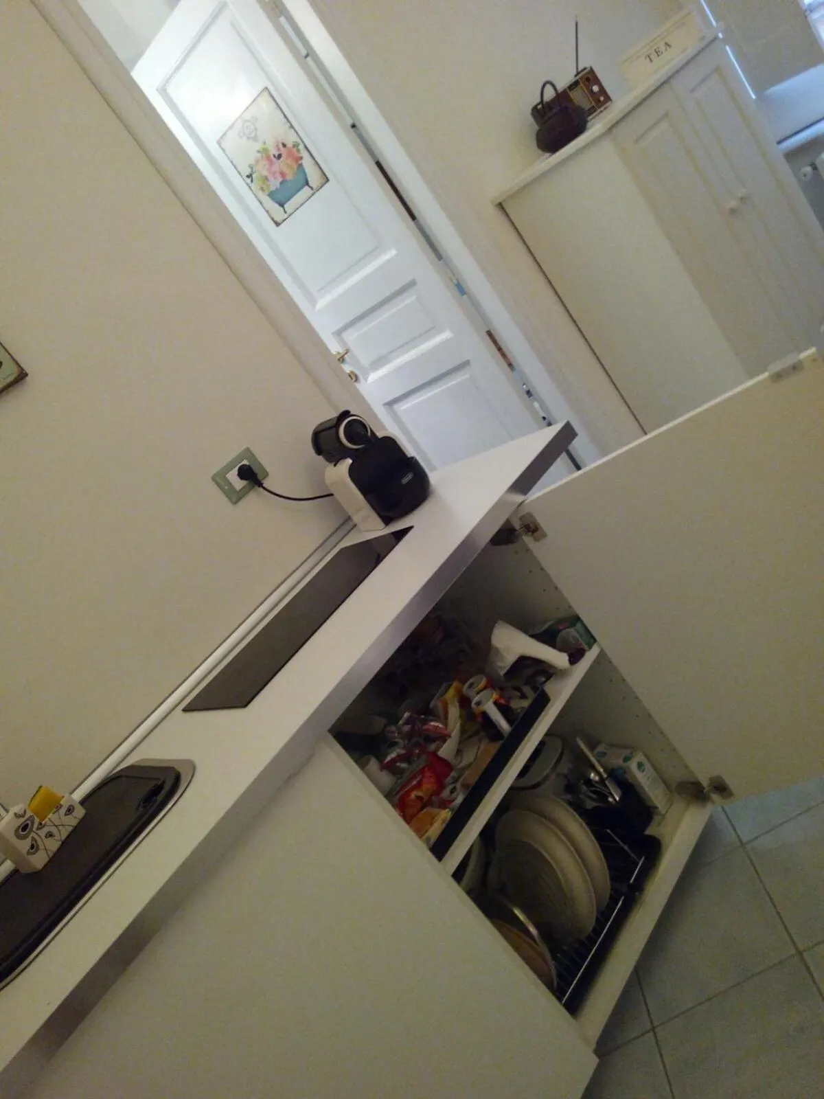 Coffee/tea facilities in B&B Mini Hotel Incity-close train station and port-