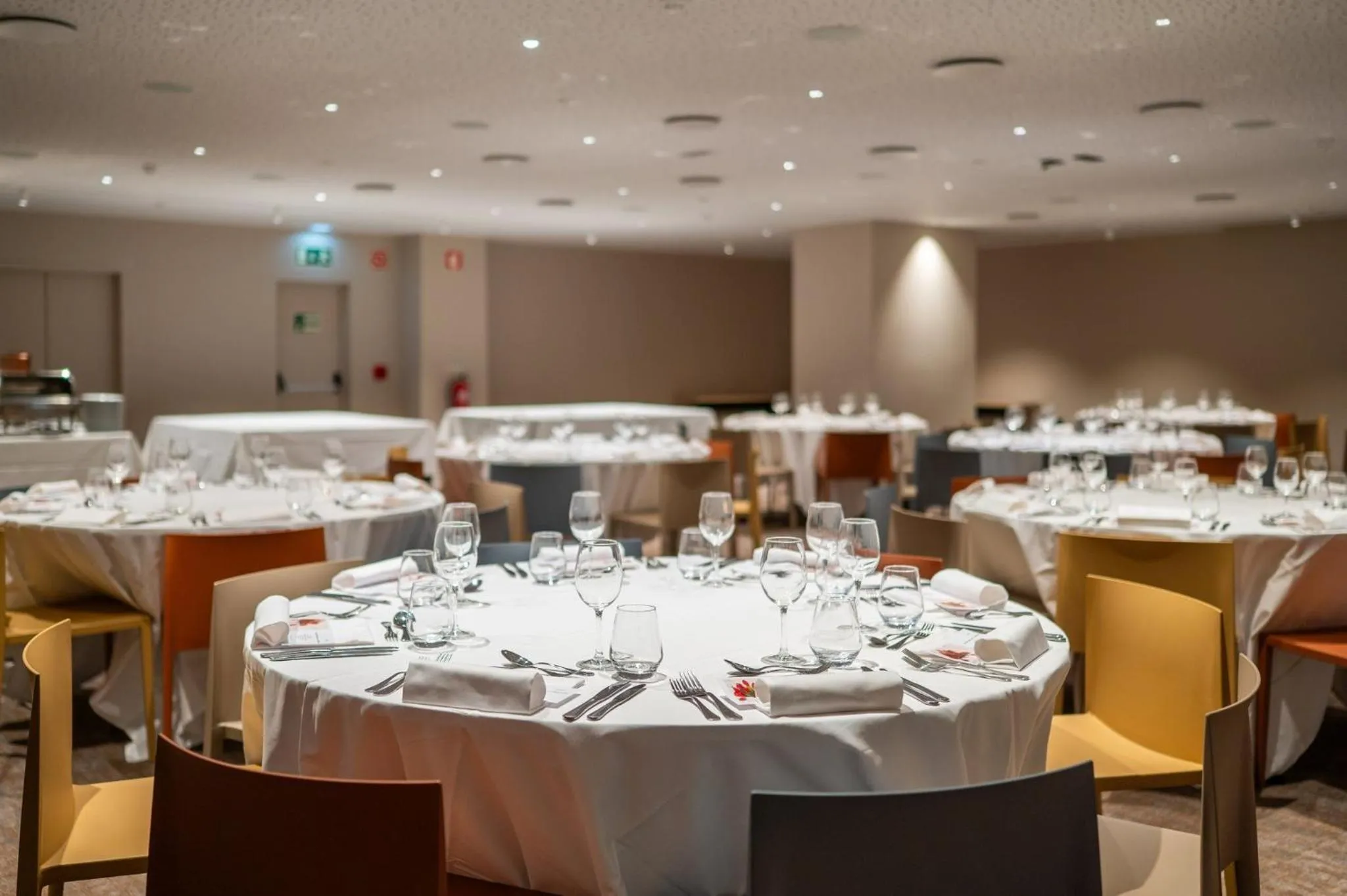 Meeting/conference room in Holiday Inn Lisbon by IHG