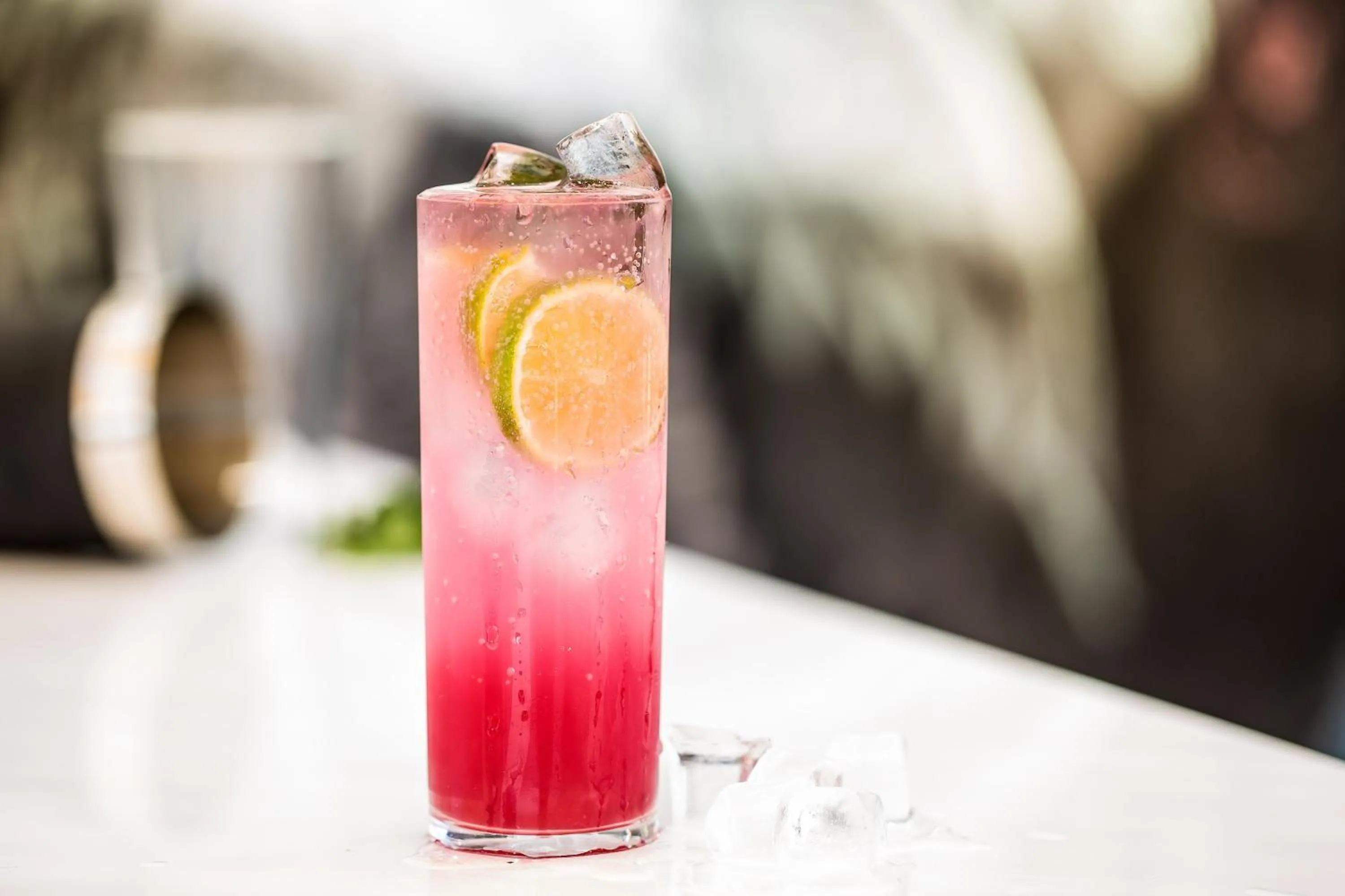 Lounge or bar in Holiday Inn Lisbon by IHG