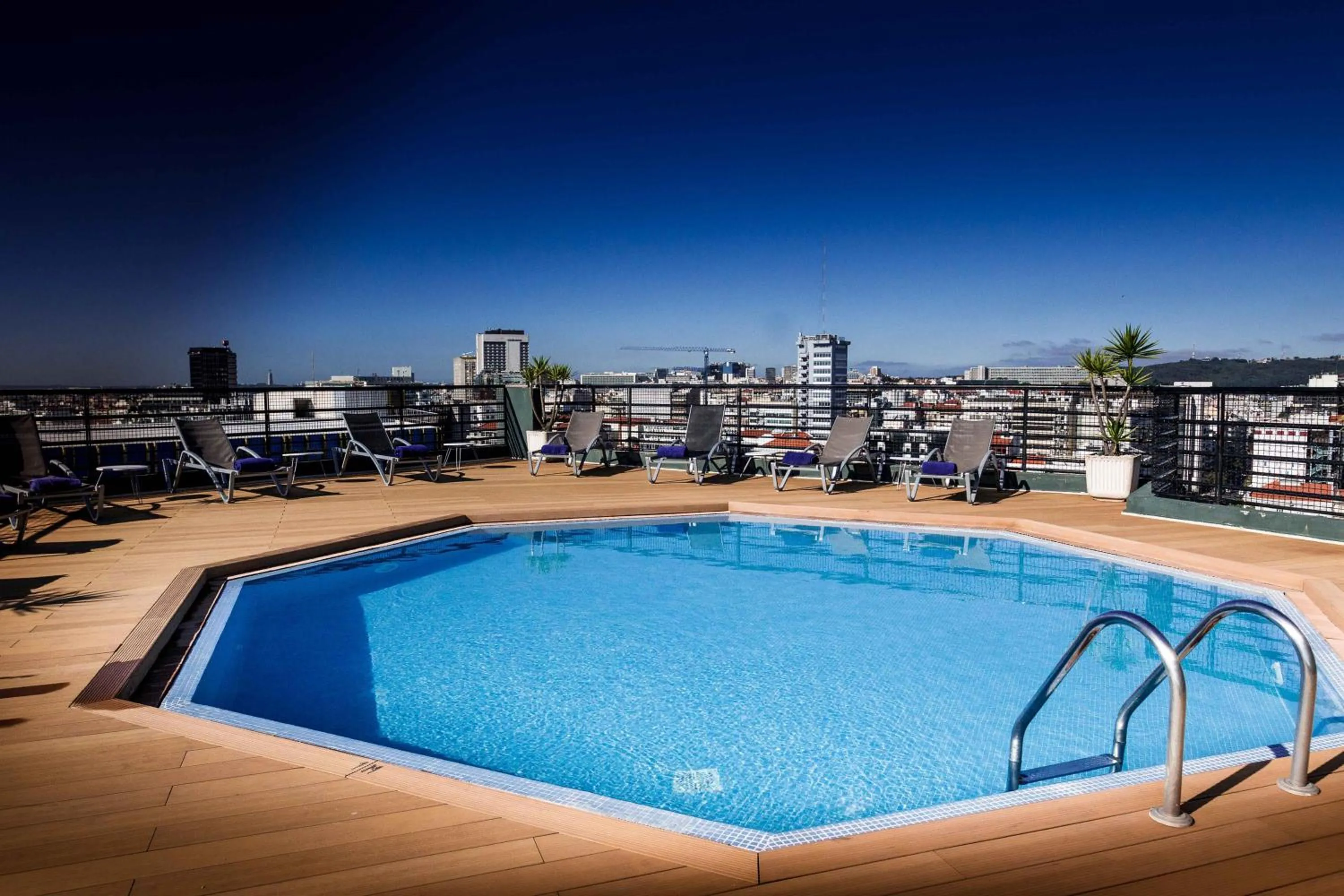 Swimming pool in Holiday Inn Lisbon by IHG
