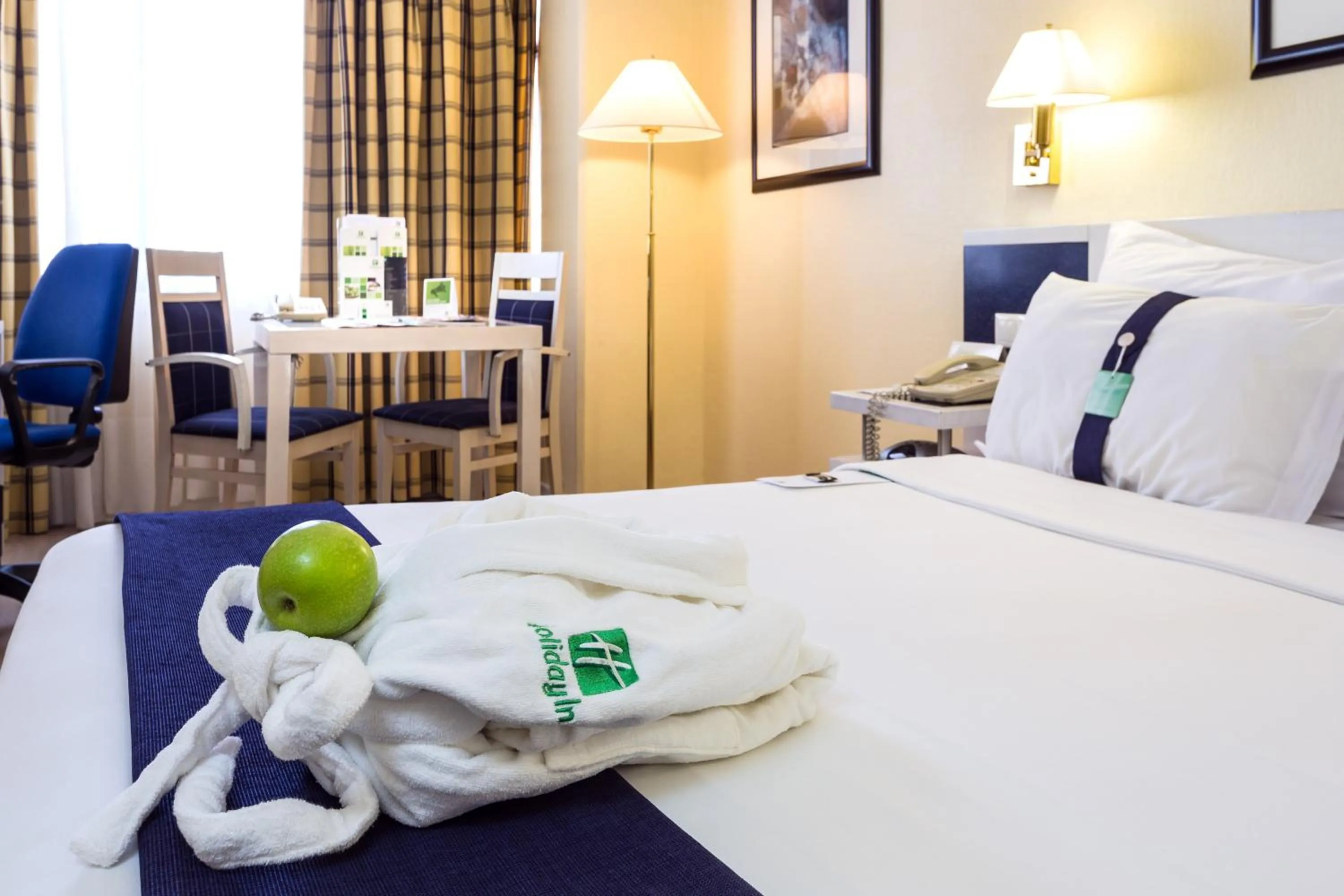 Photo of the whole room, Bed in Holiday Inn Lisbon by IHG