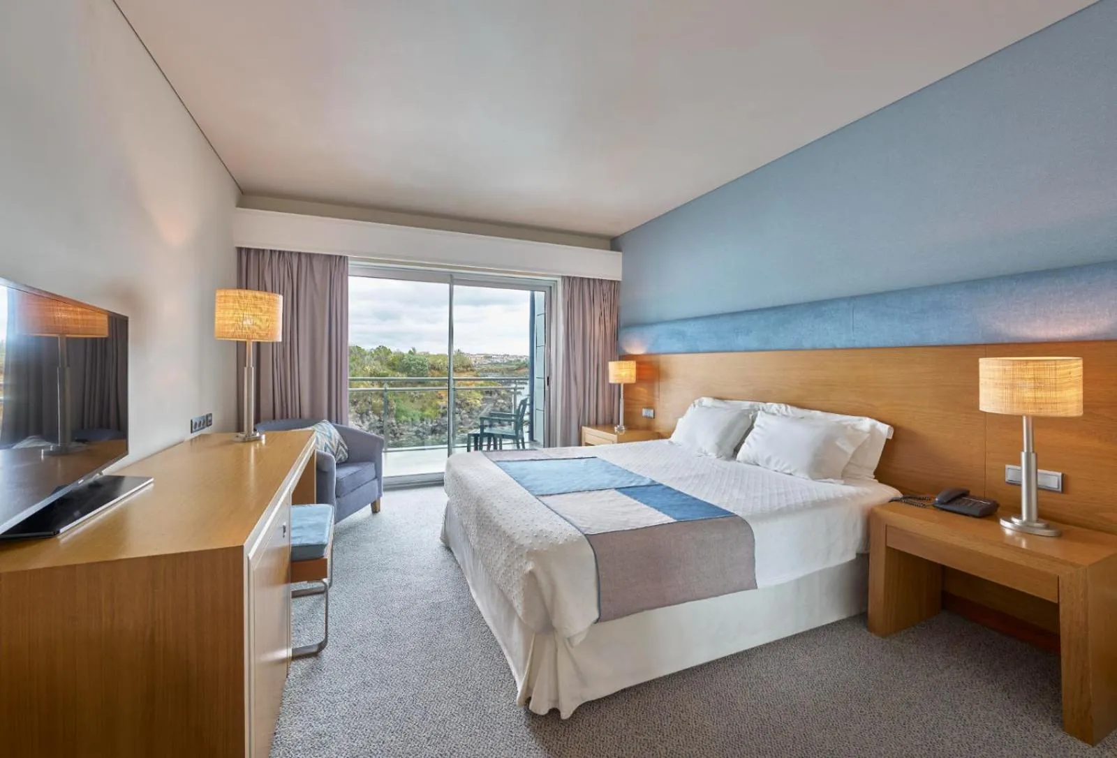 View (from property/room), Bed in Hotel Do Caracol