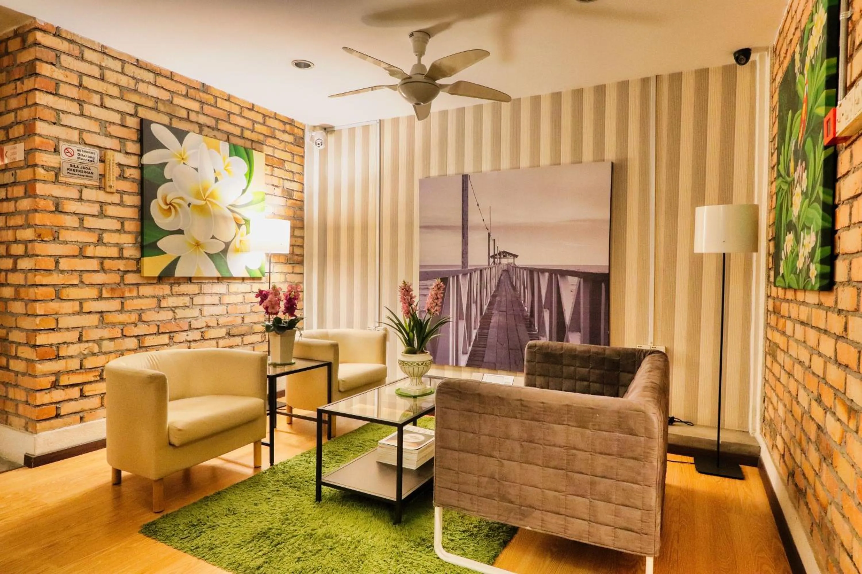 Lobby or reception in Bata Merah Boutique Hotel