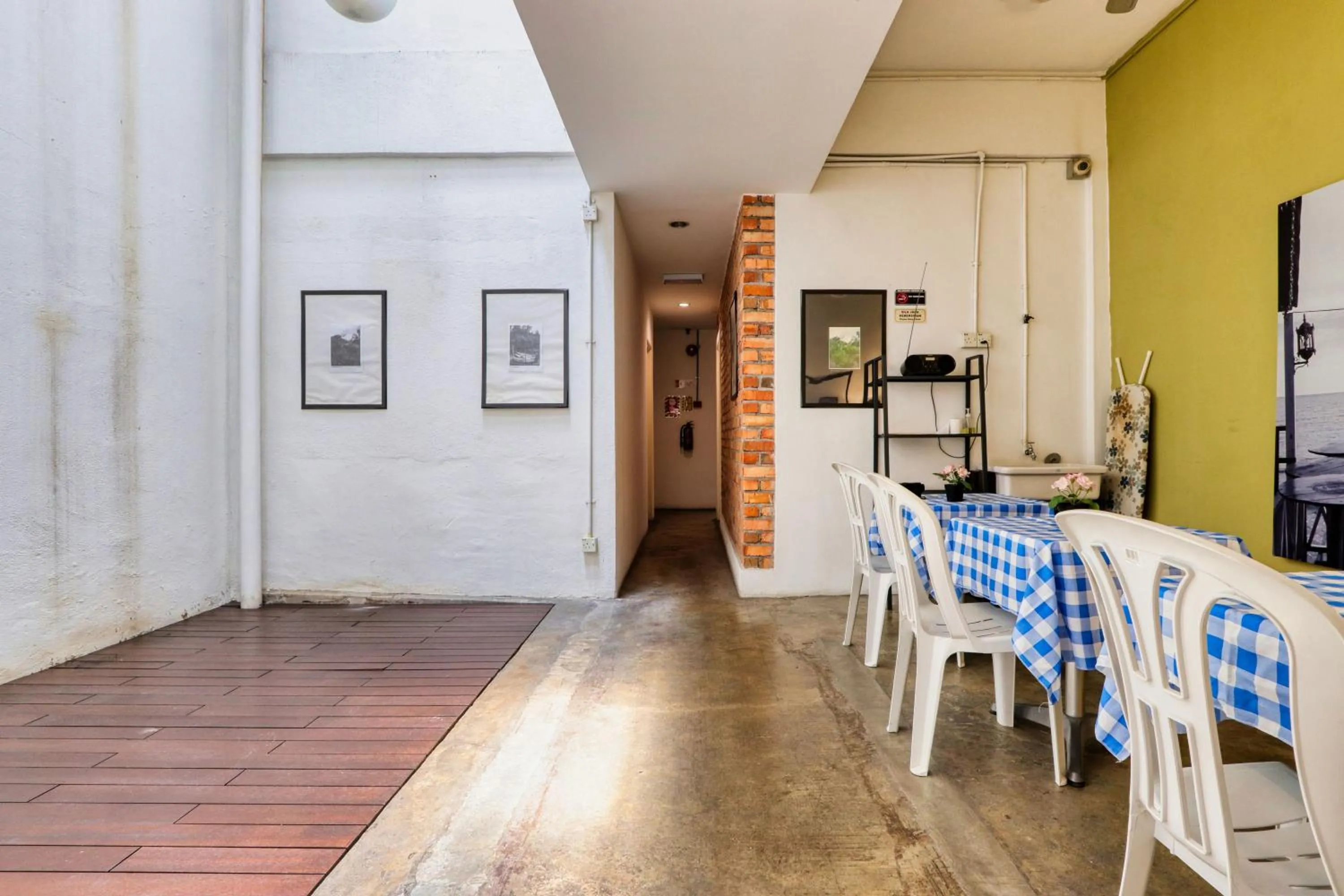 Dining area in Bata Merah Boutique Hotel