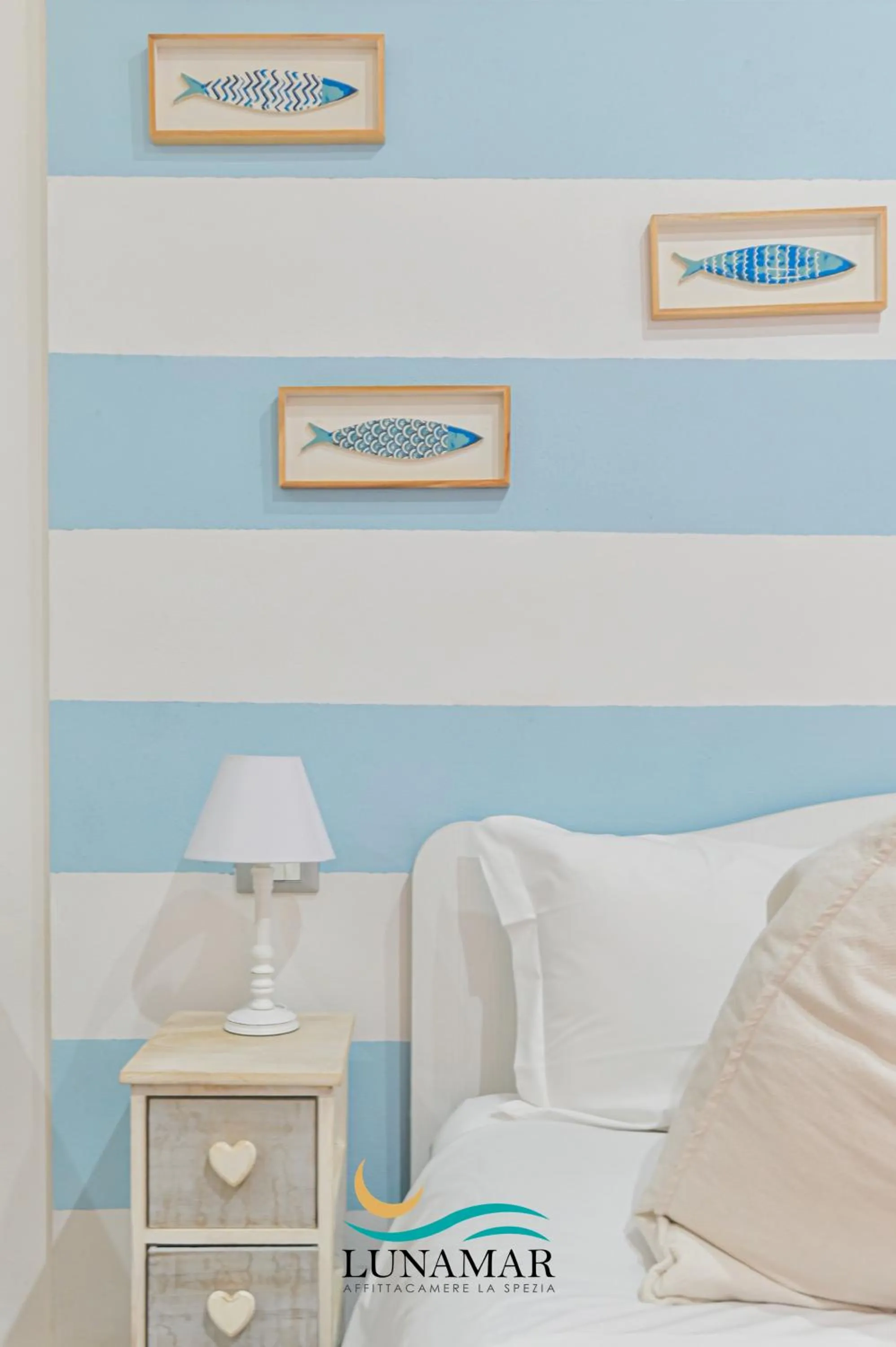 Bed in Affittacamere Lunamar