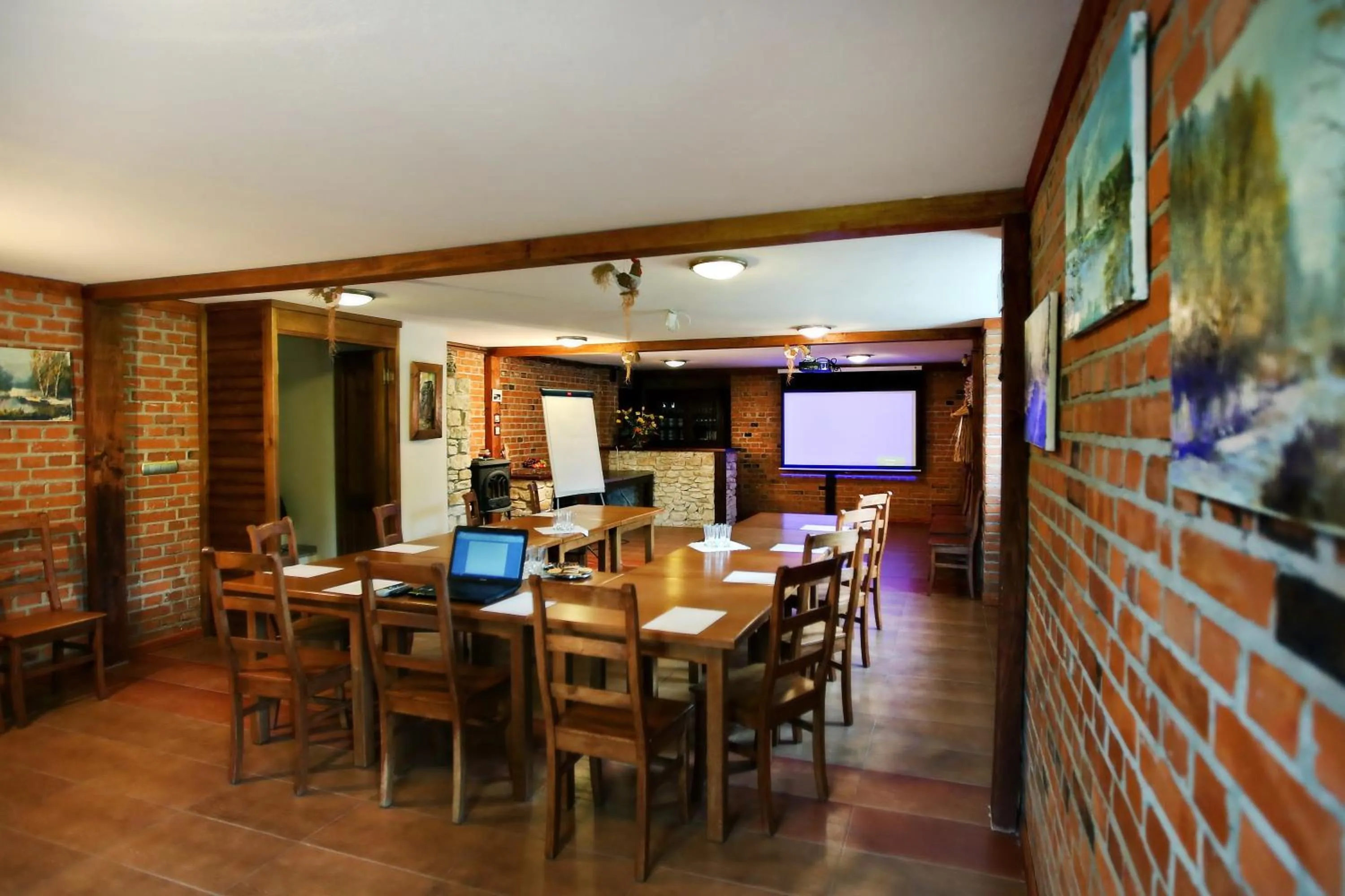 Business facilities in Willa Kazimiera