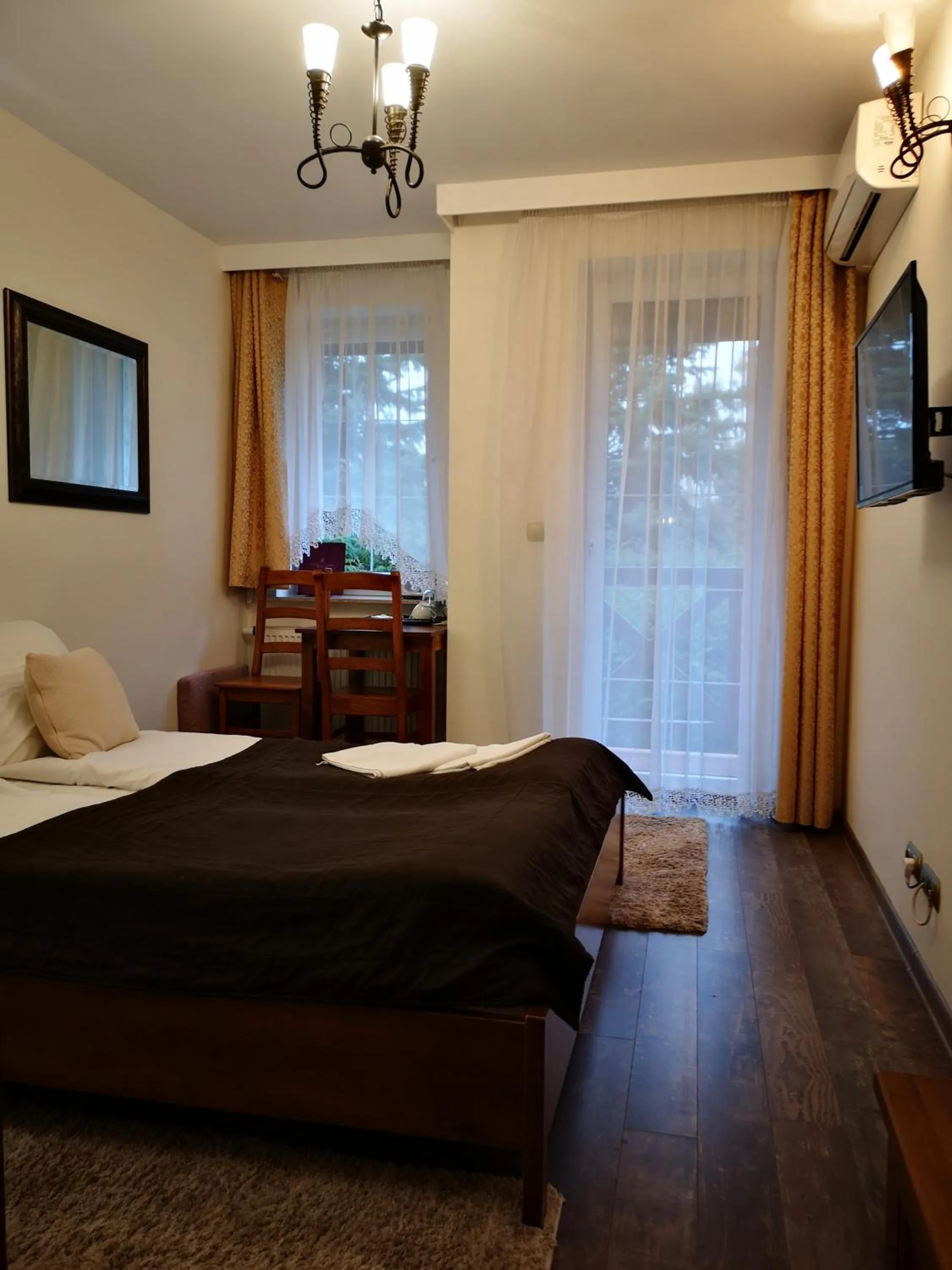 Bed in Willa Kazimiera