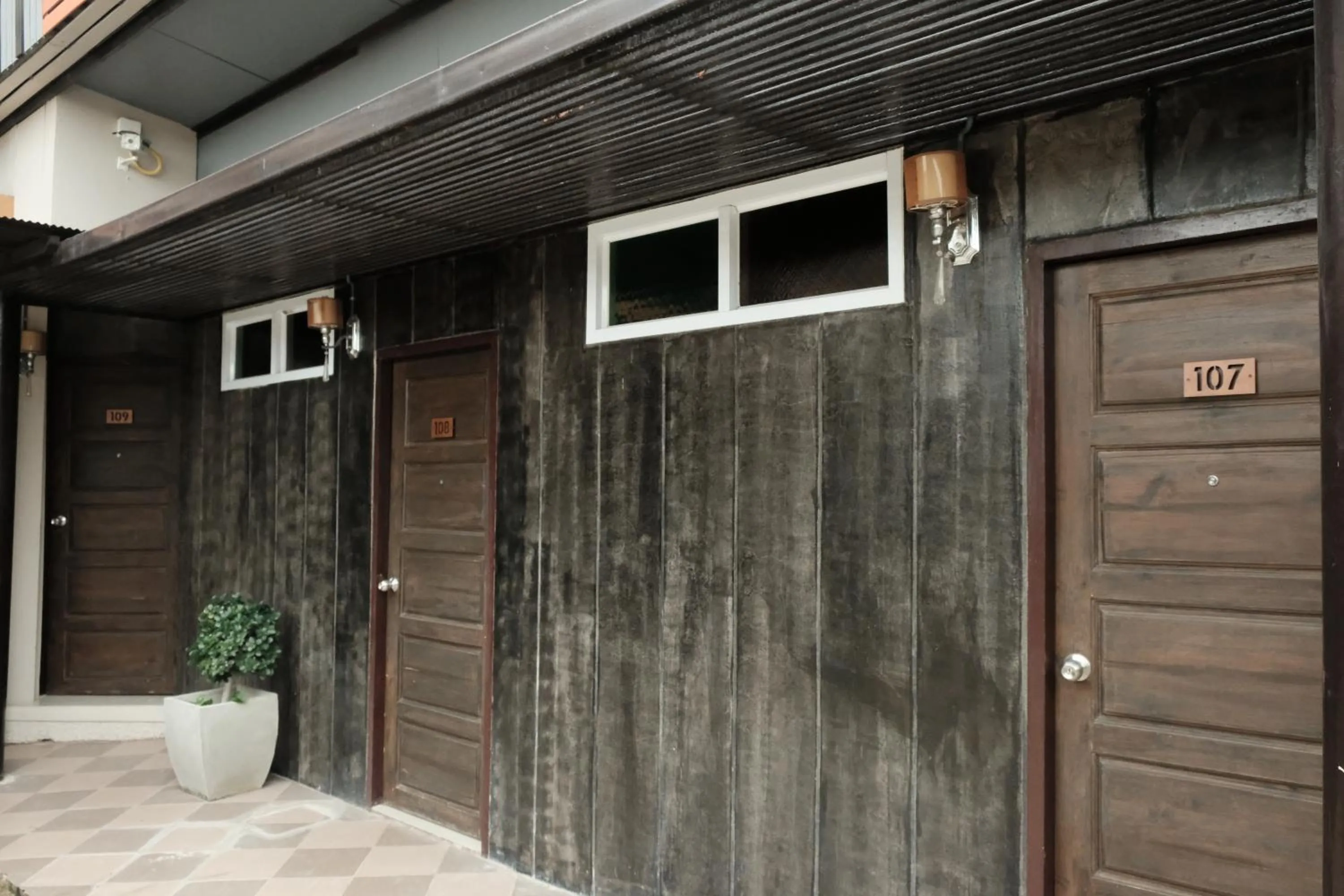 Property building in Puangpech Hotel Lampang