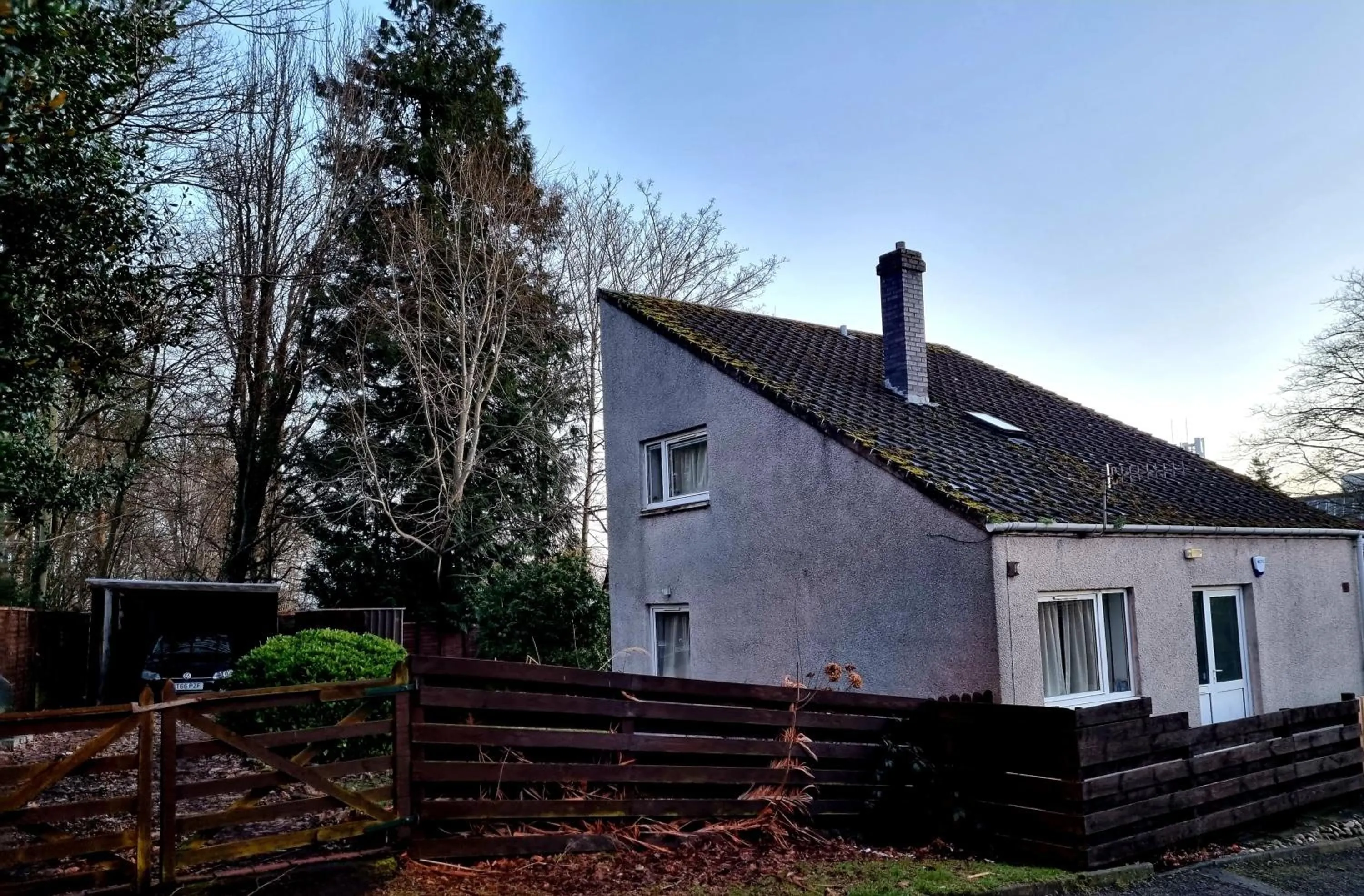 Property building in Perth Youth Hostel and Apartments