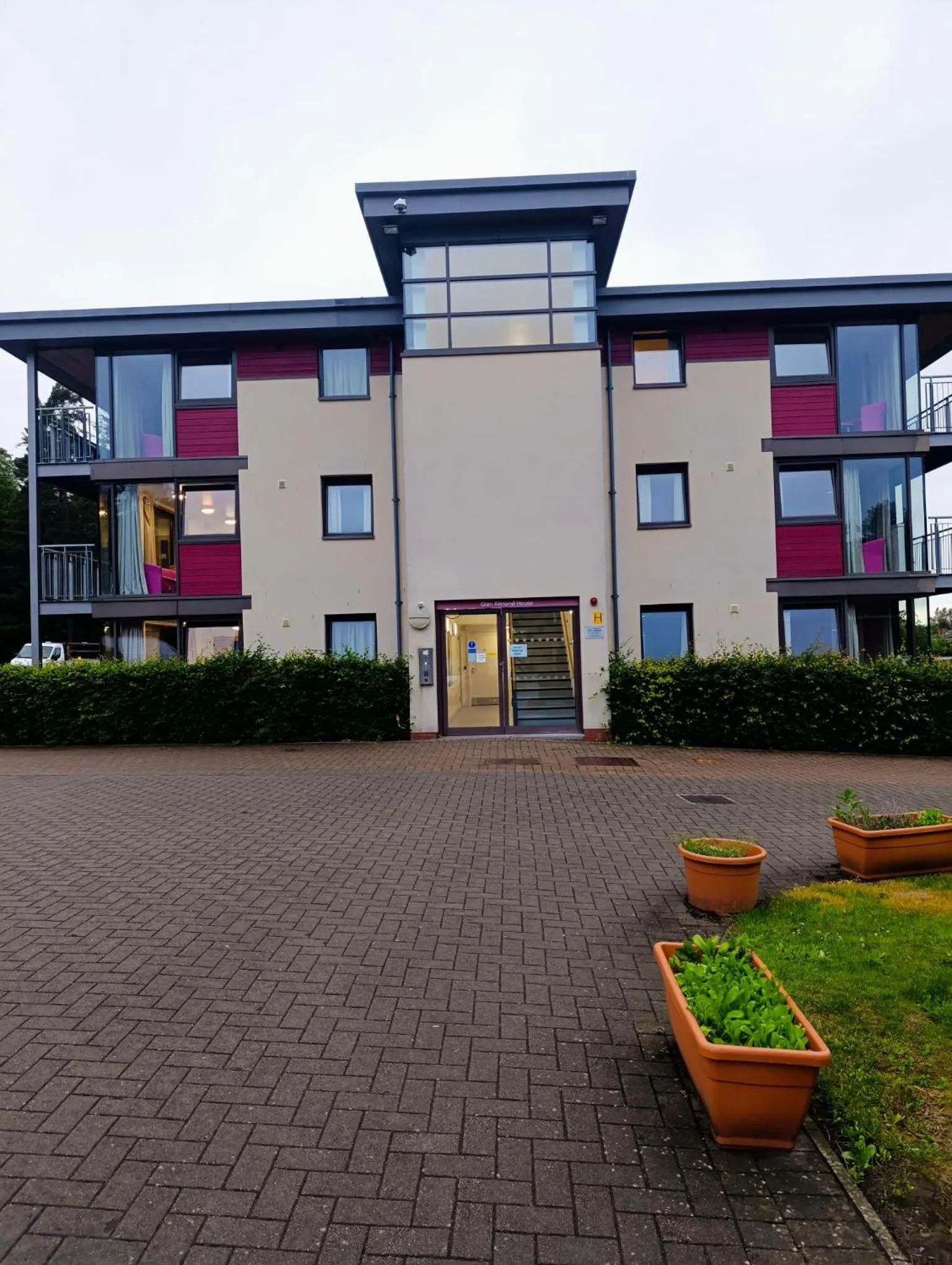 Property building in Perth Youth Hostel and Apartments