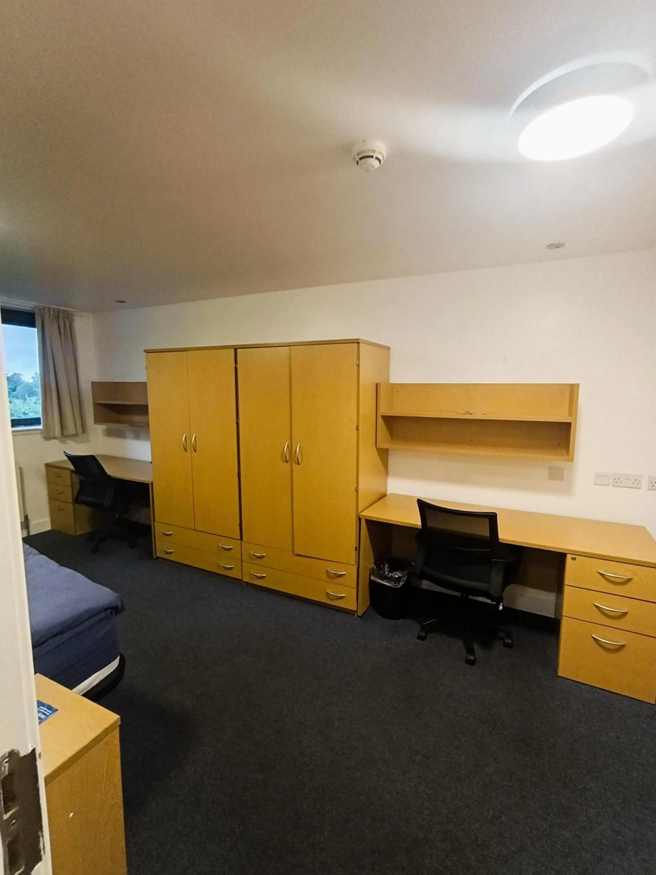 Perth Youth Hostel and Apartments