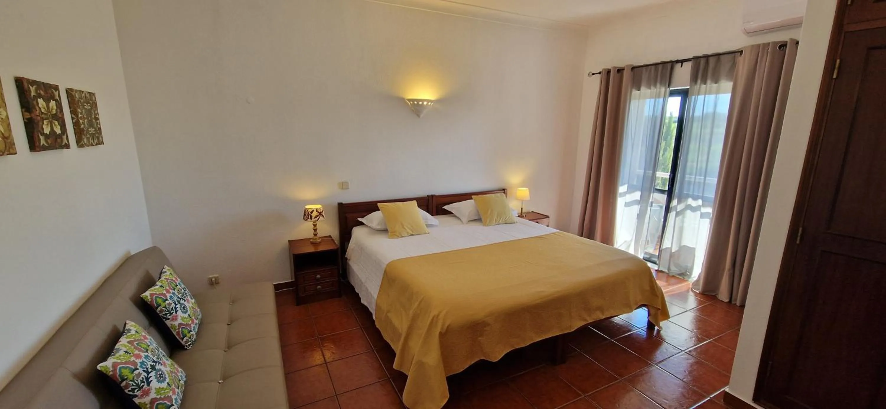 Bedroom, Bed in Casa Rosa Montes