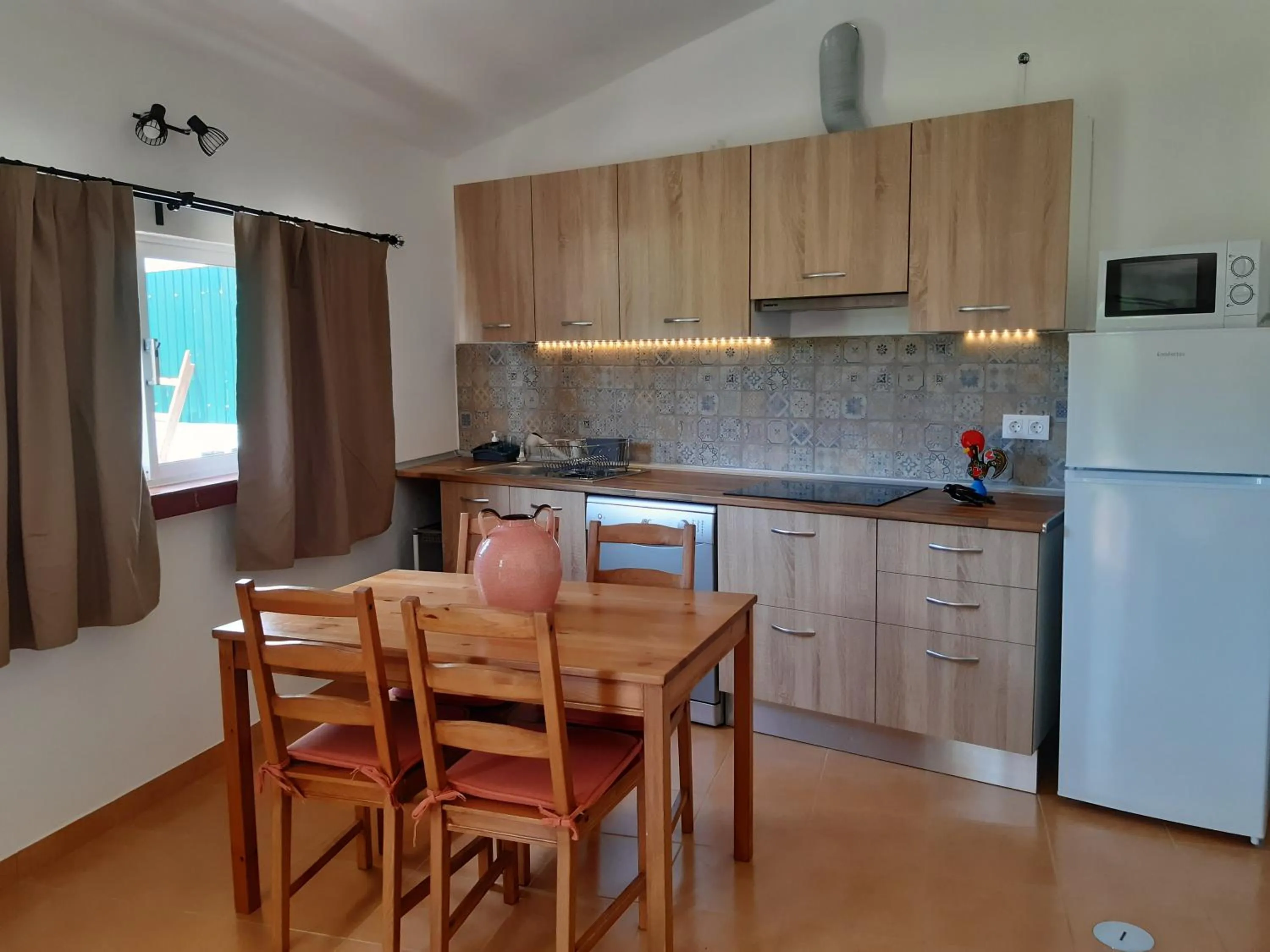 Kitchen or kitchenette in Casa Rosa Montes