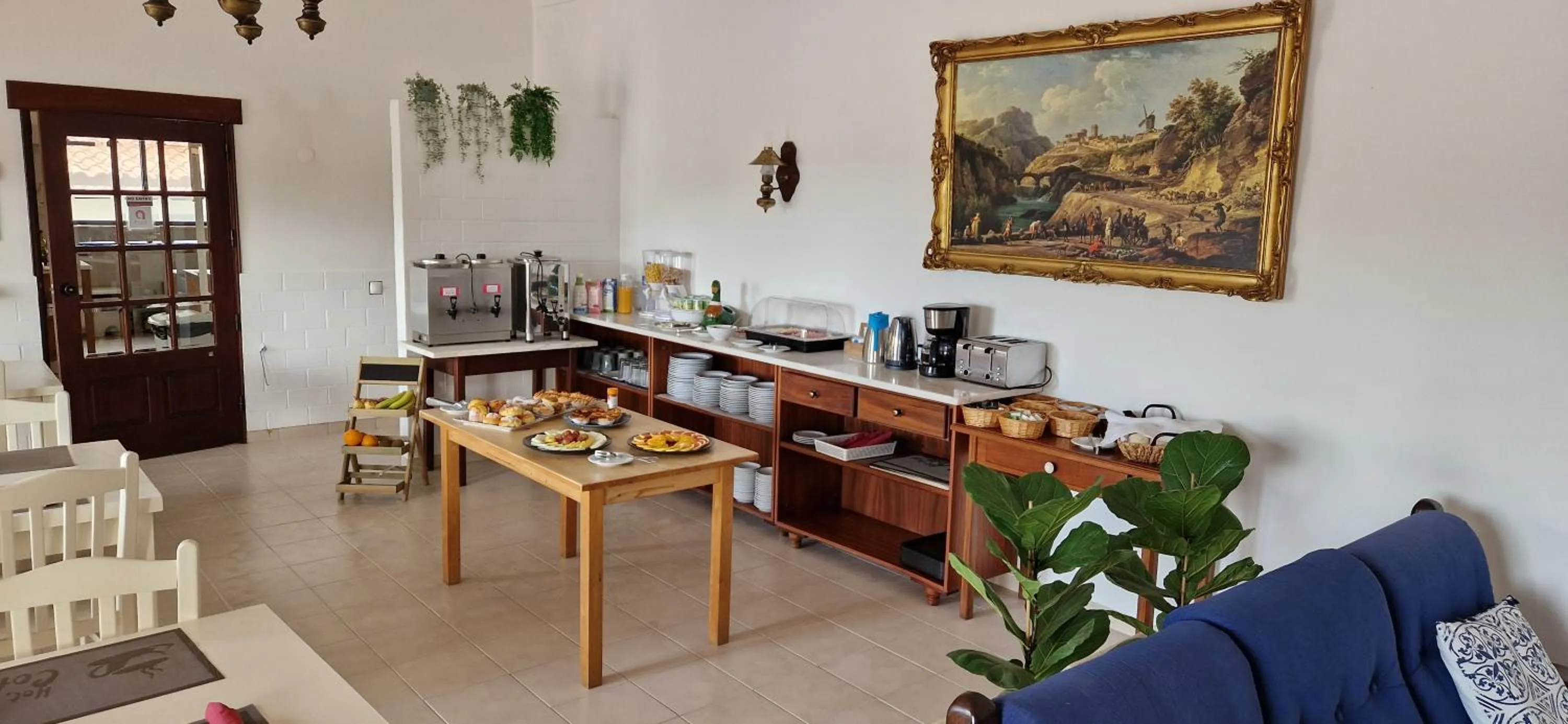 Dining area in Casa Rosa Montes