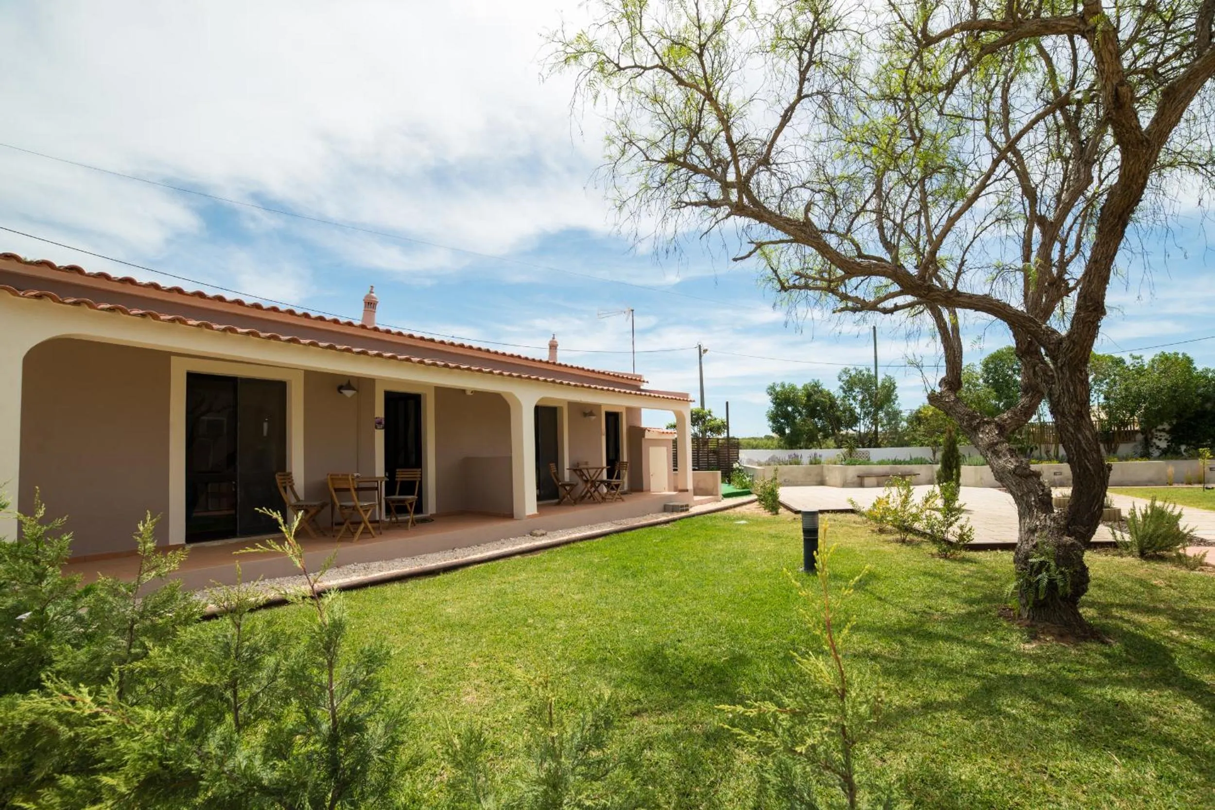 Facade/entrance in Casa Rosa Montes