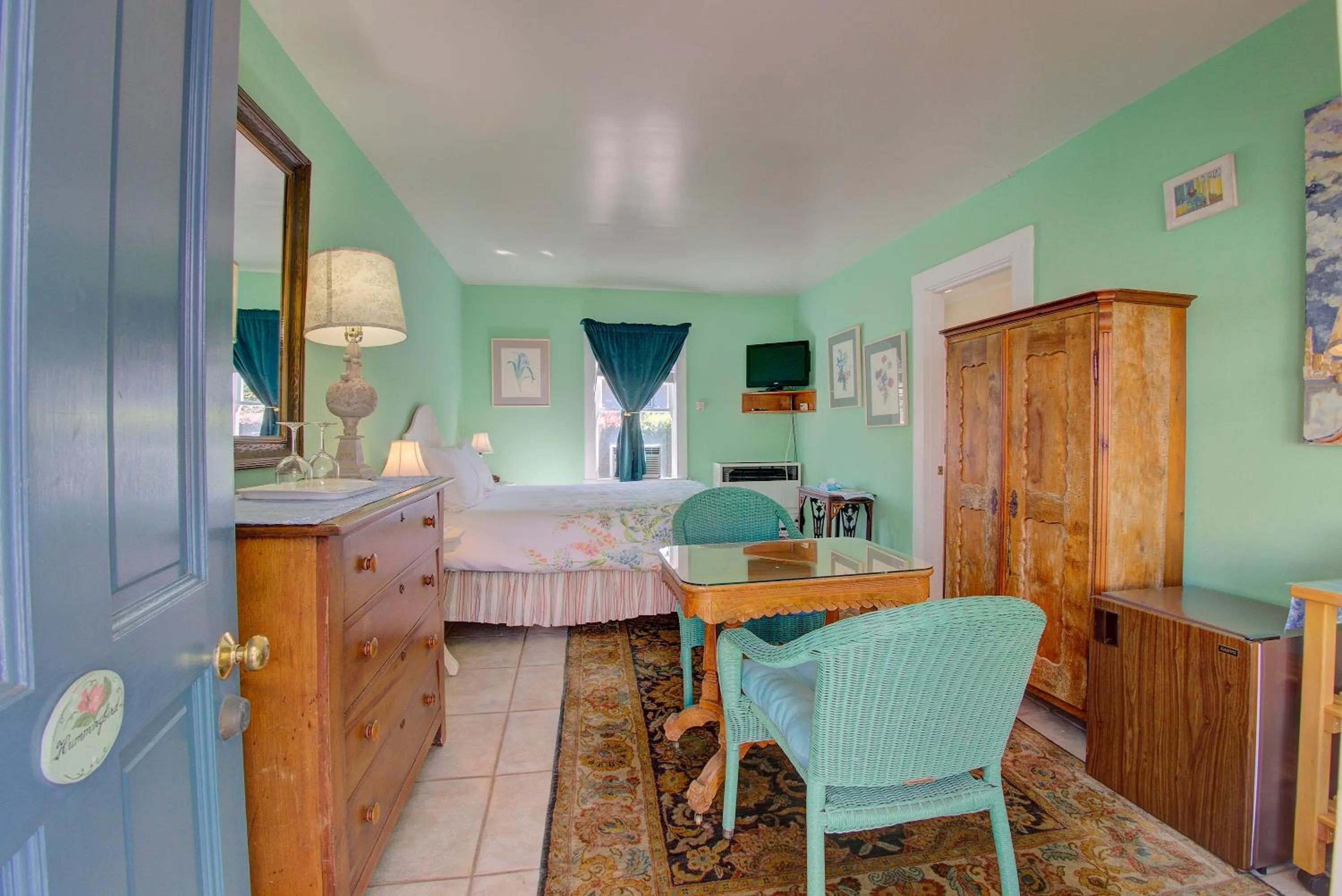 Bedroom in Secret Garden Inn & Cottages