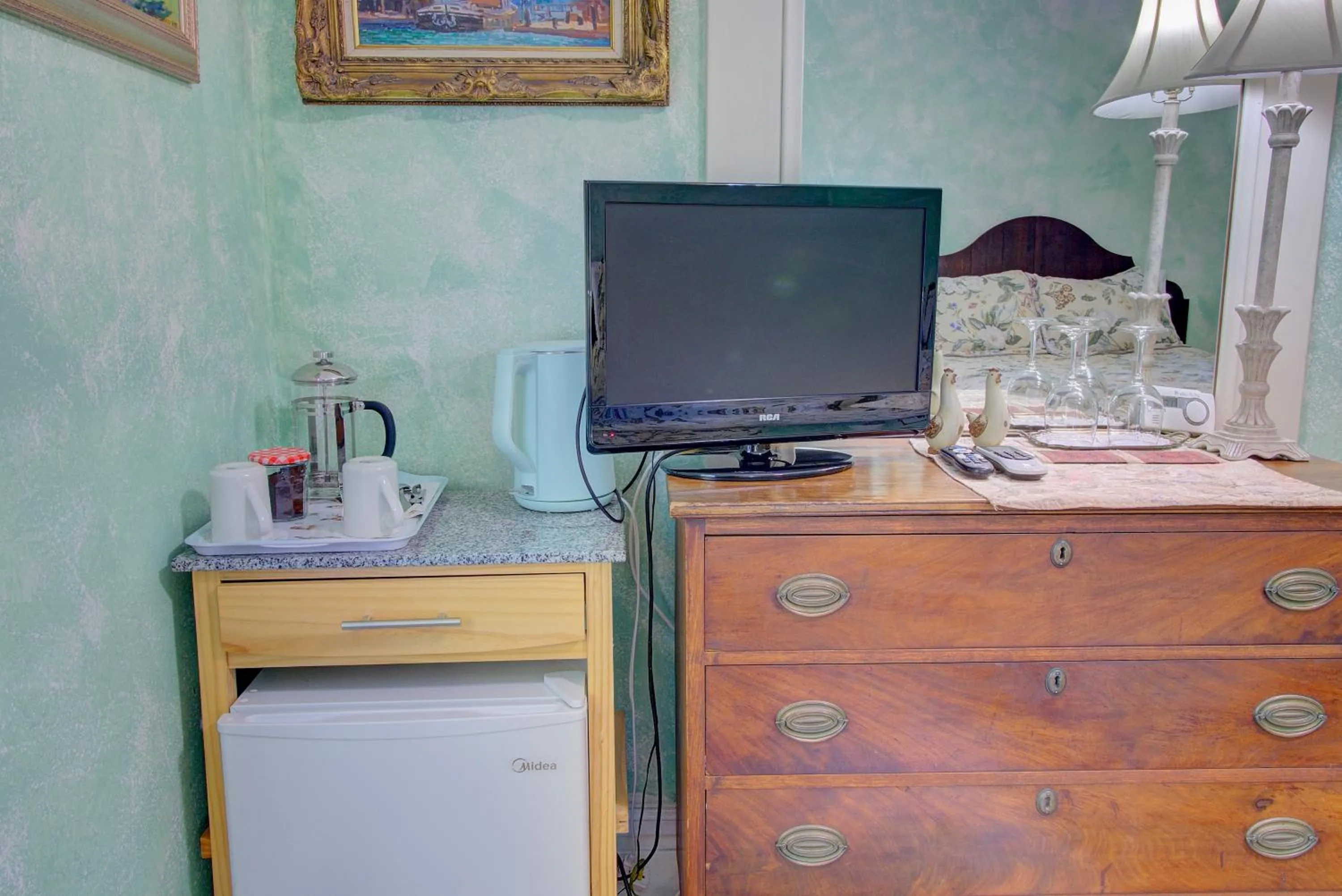 Decorative detail in Secret Garden Inn & Cottages