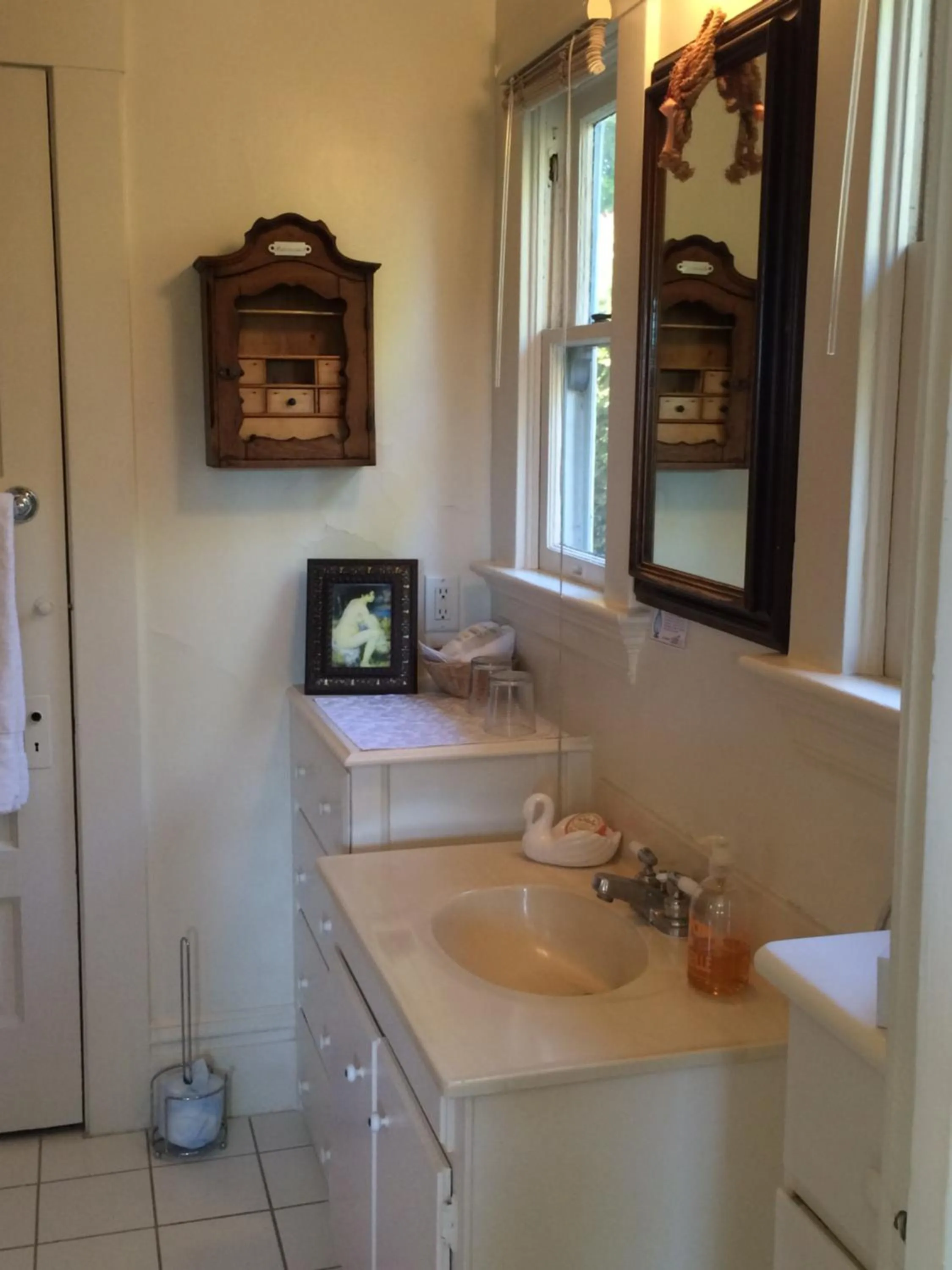 Bathroom in Secret Garden Inn & Cottages