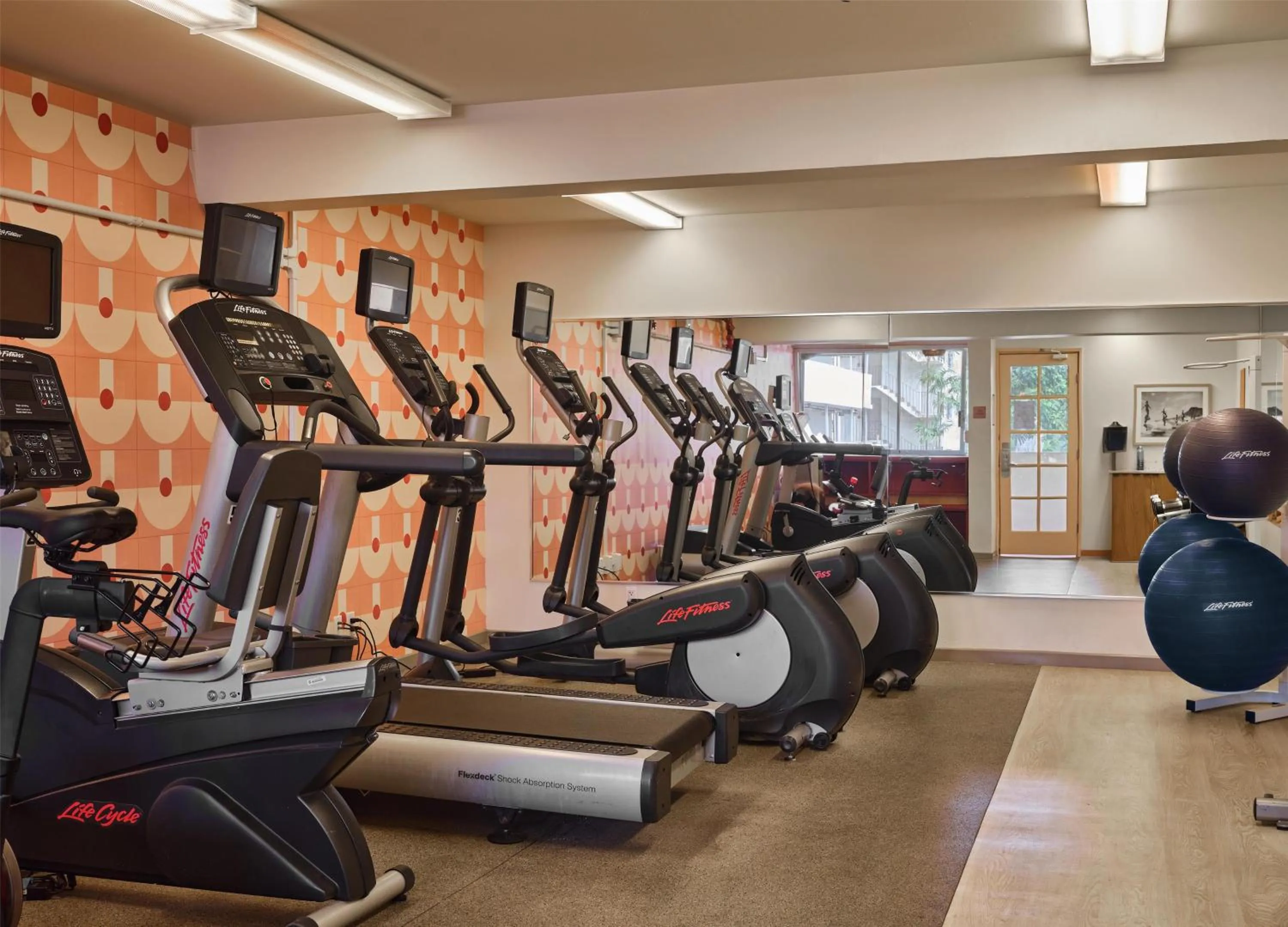 Fitness centre/facilities in The Ambassador of Waikiki, Tapestry Collection by Hilton
