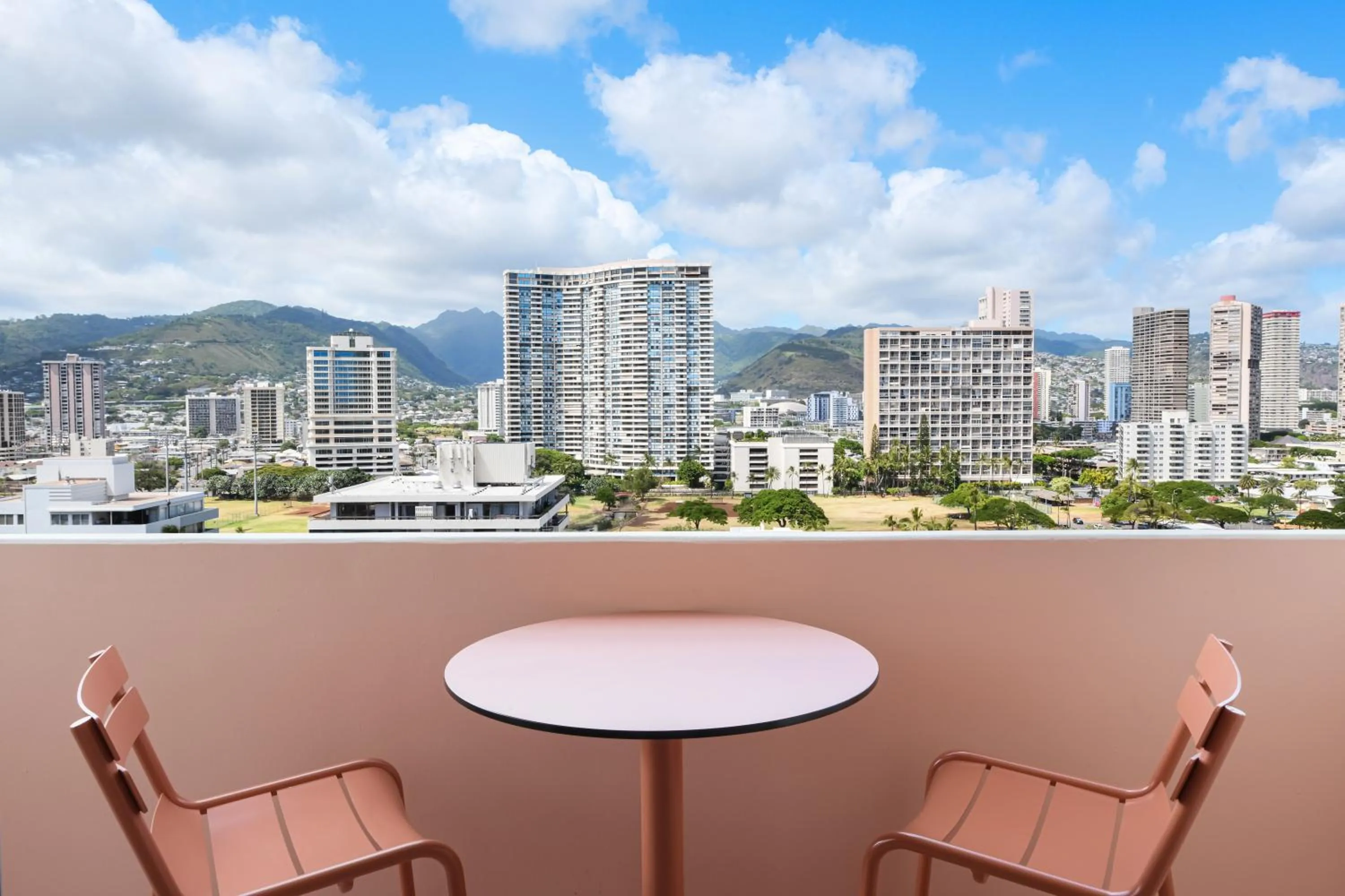 Balcony/Terrace in The Ambassador of Waikiki, Tapestry Collection by Hilton