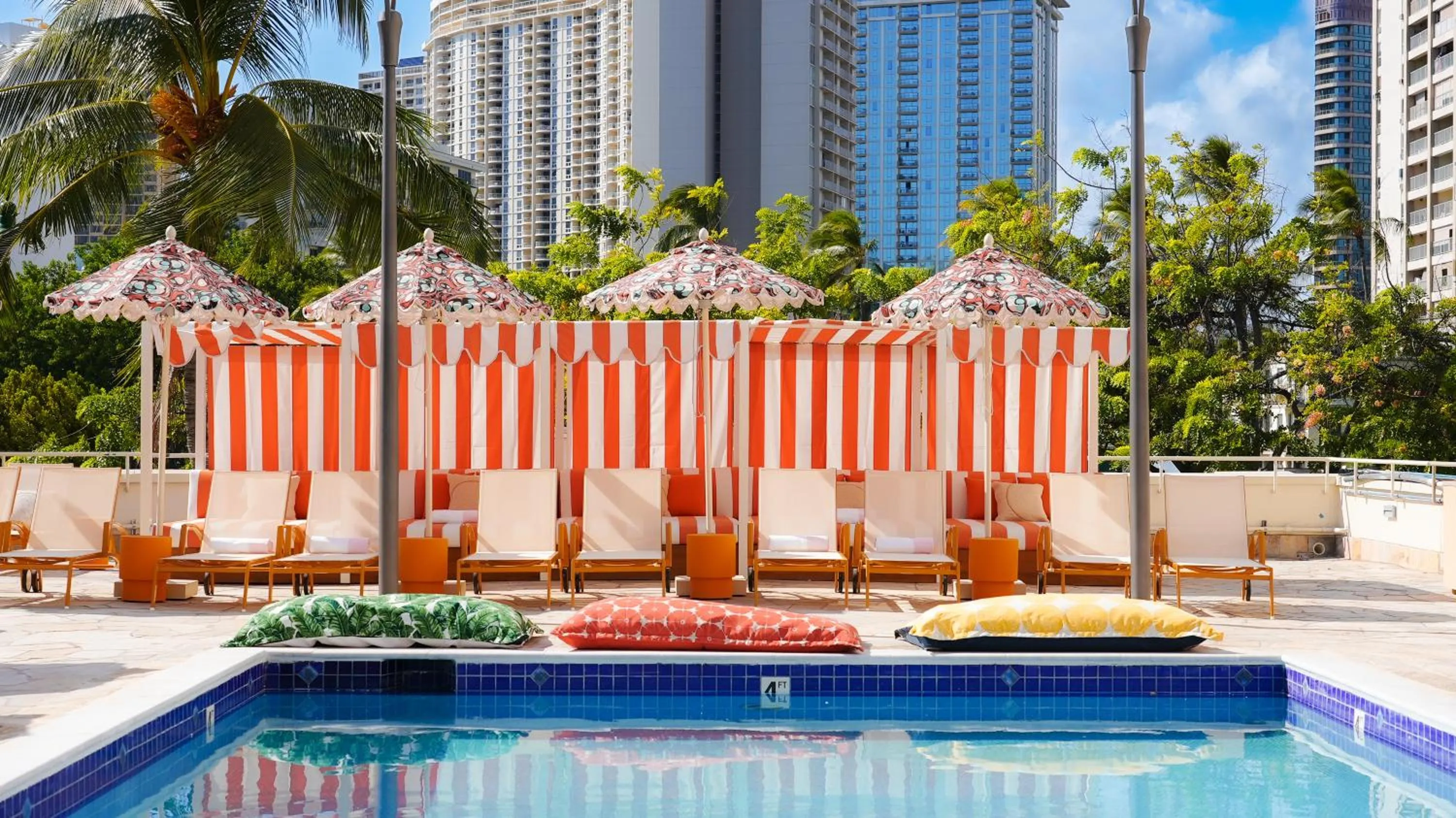 Swimming pool in The Ambassador of Waikiki, Tapestry Collection by Hilton