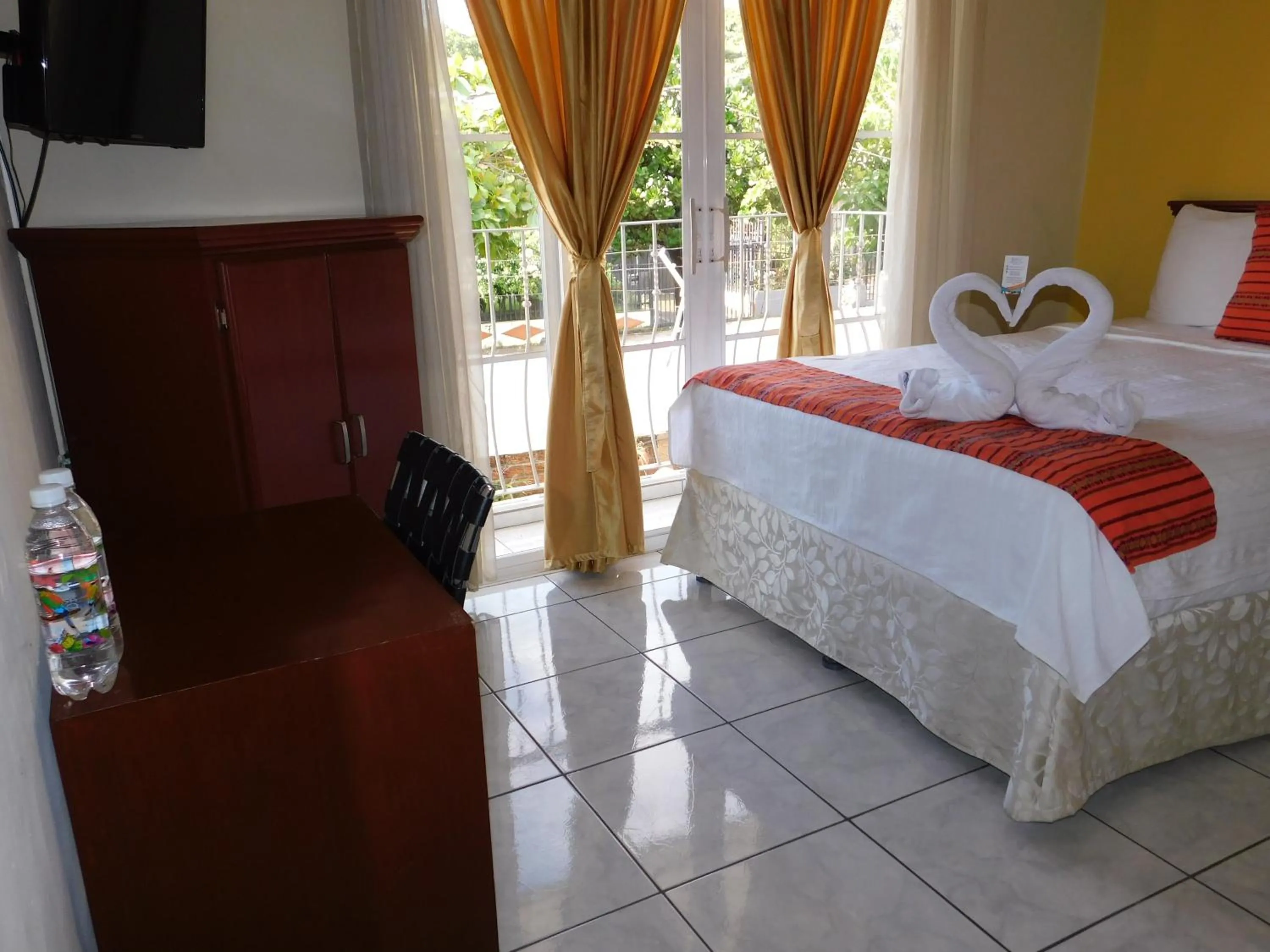 Superior Double Room in Hotel San Jose Hostal