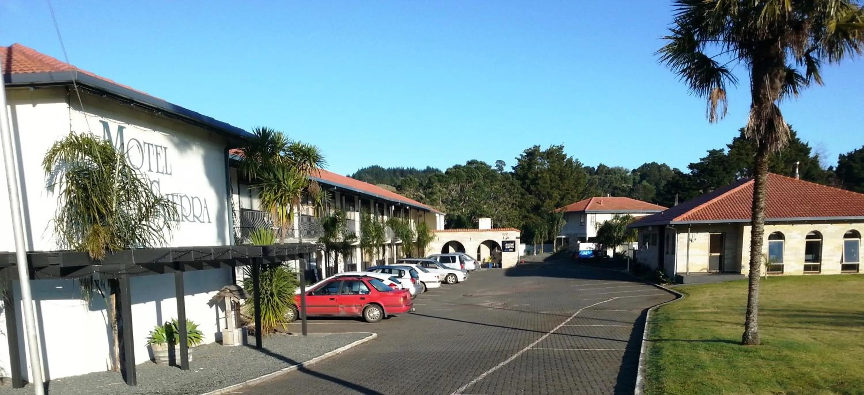 Property building in Motel Sierra