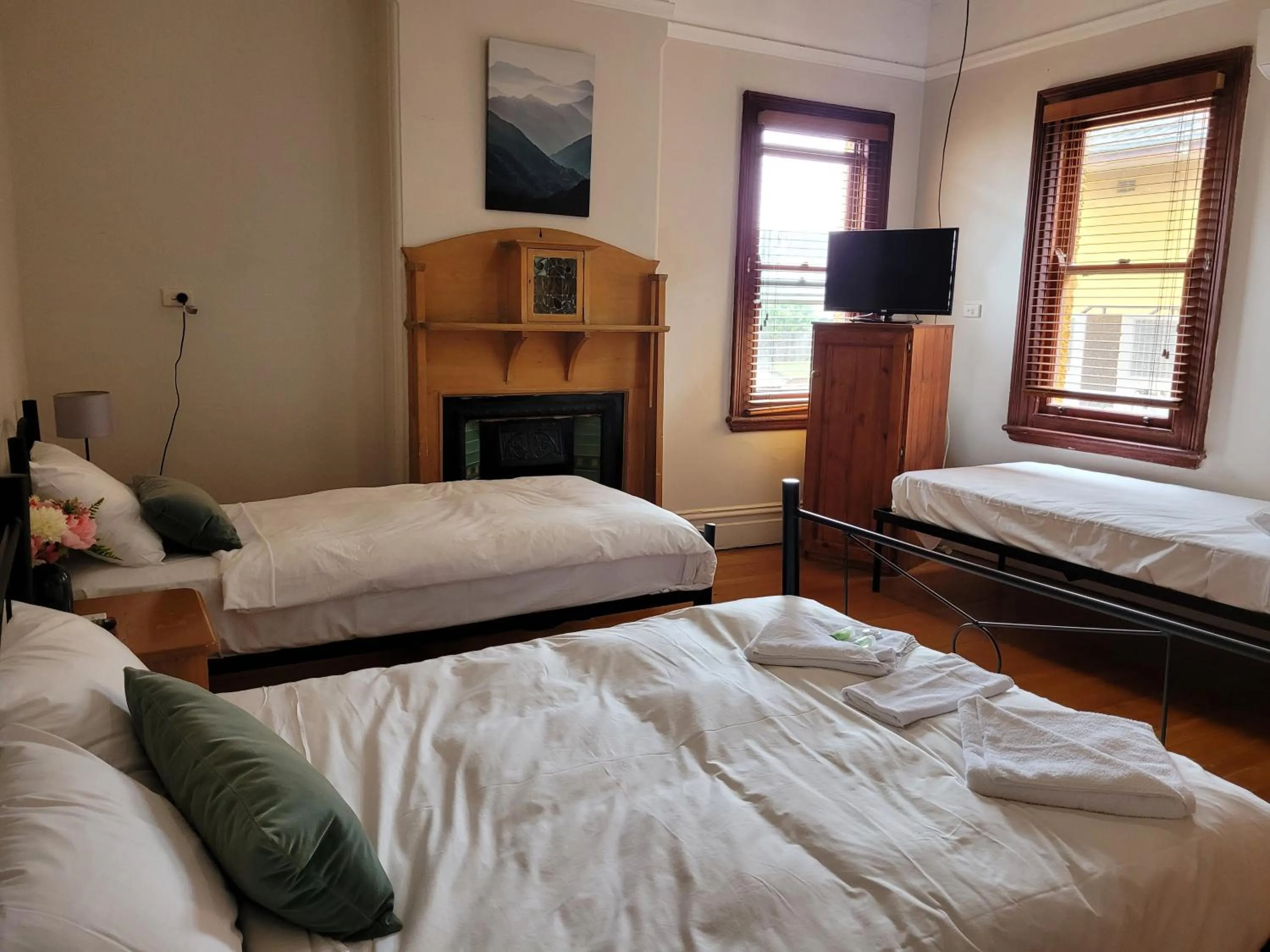 Bed in Burwood Bed and Breakfast