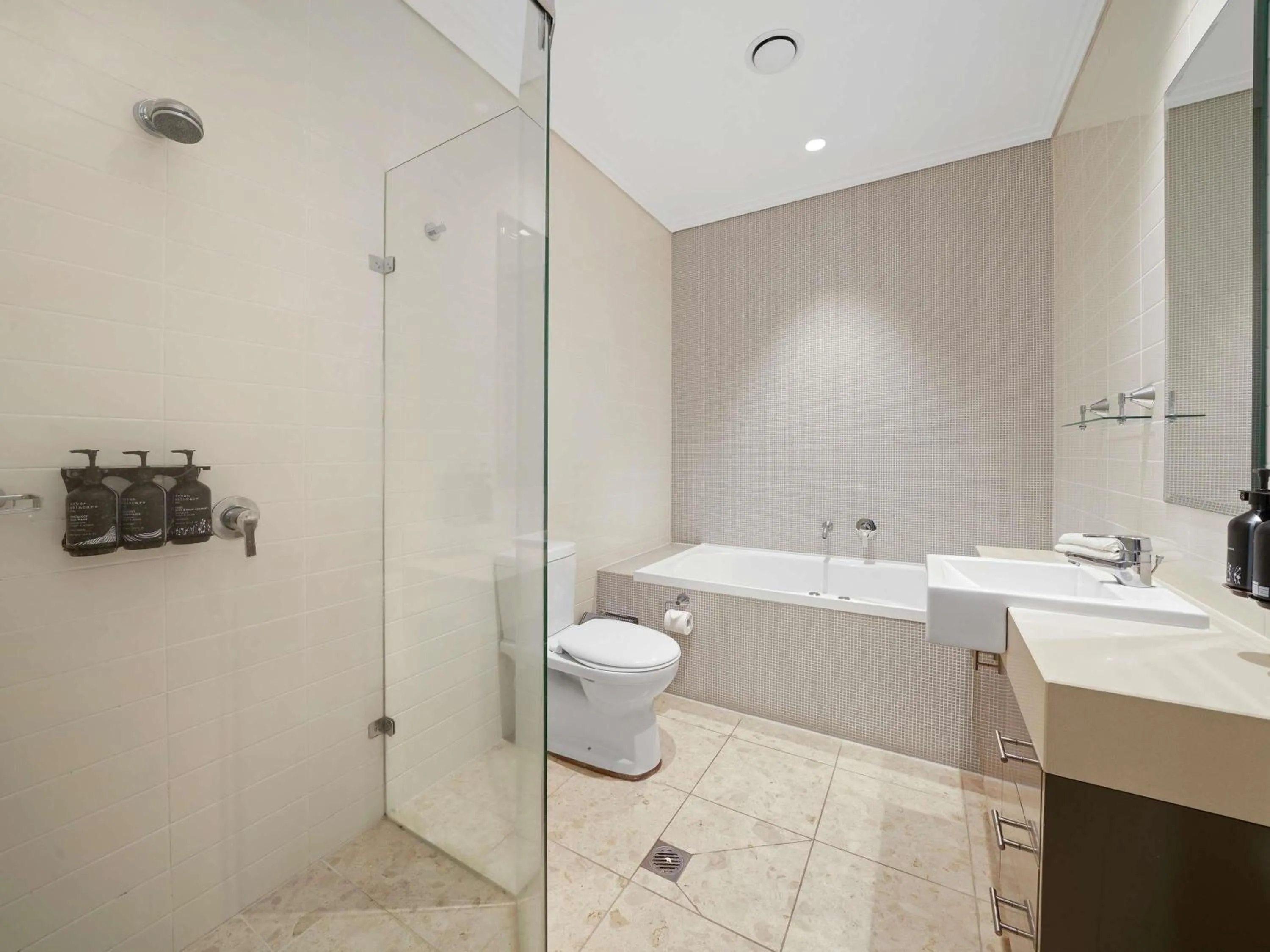 Bedroom in Mantra The Observatory