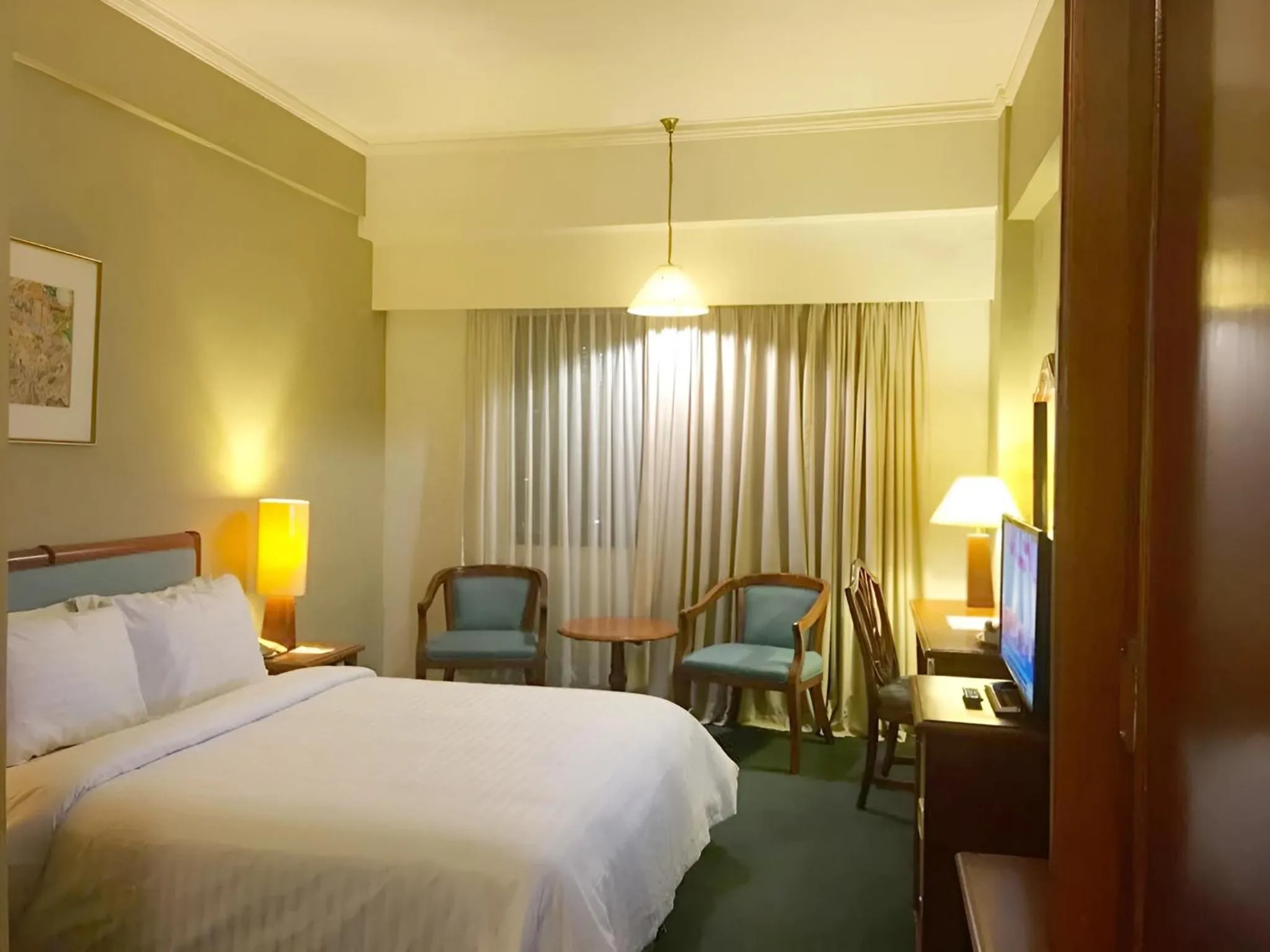 Bedroom, Bed in Paragon Wahid Hasyim