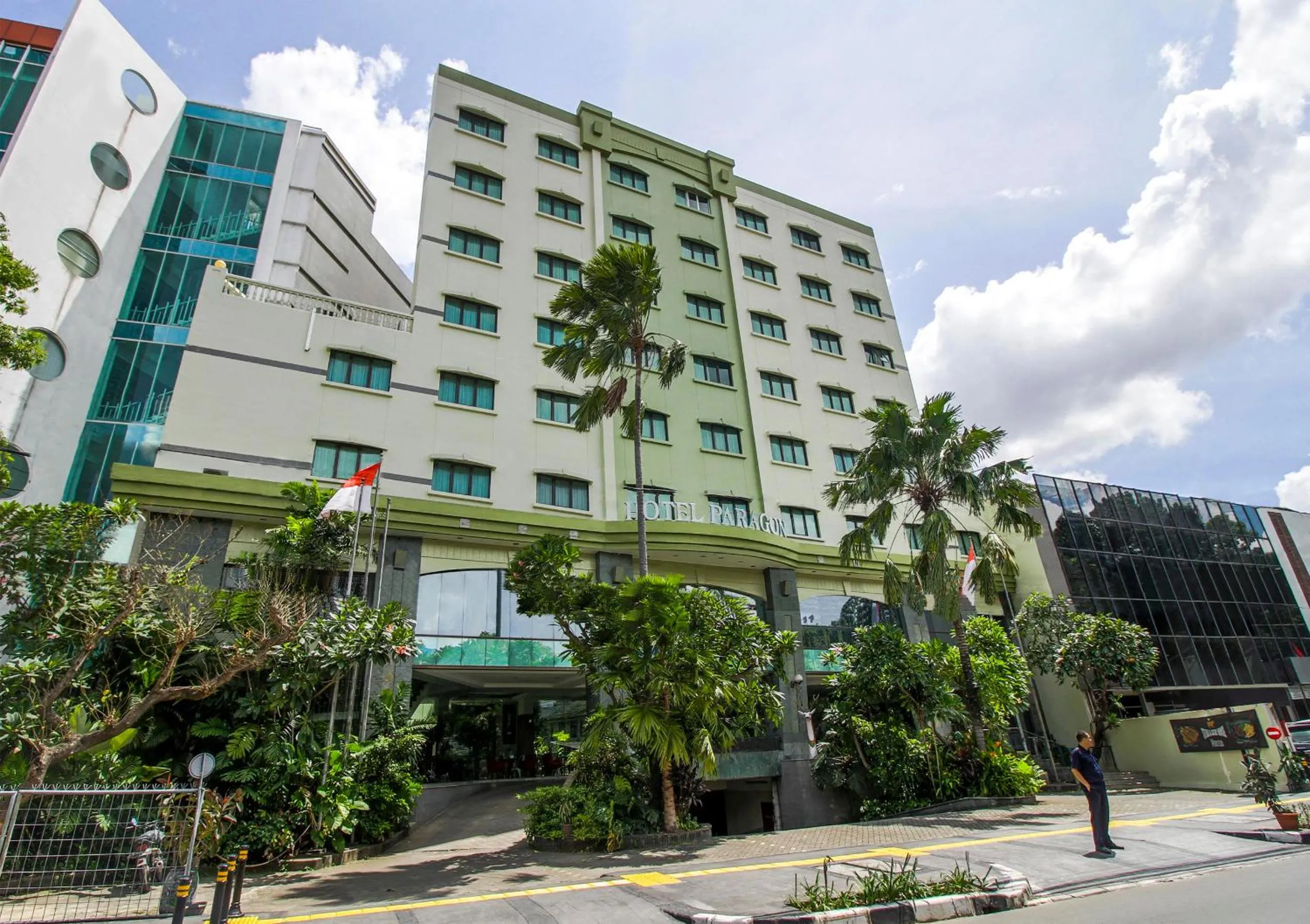 Property building in Paragon Wahid Hasyim