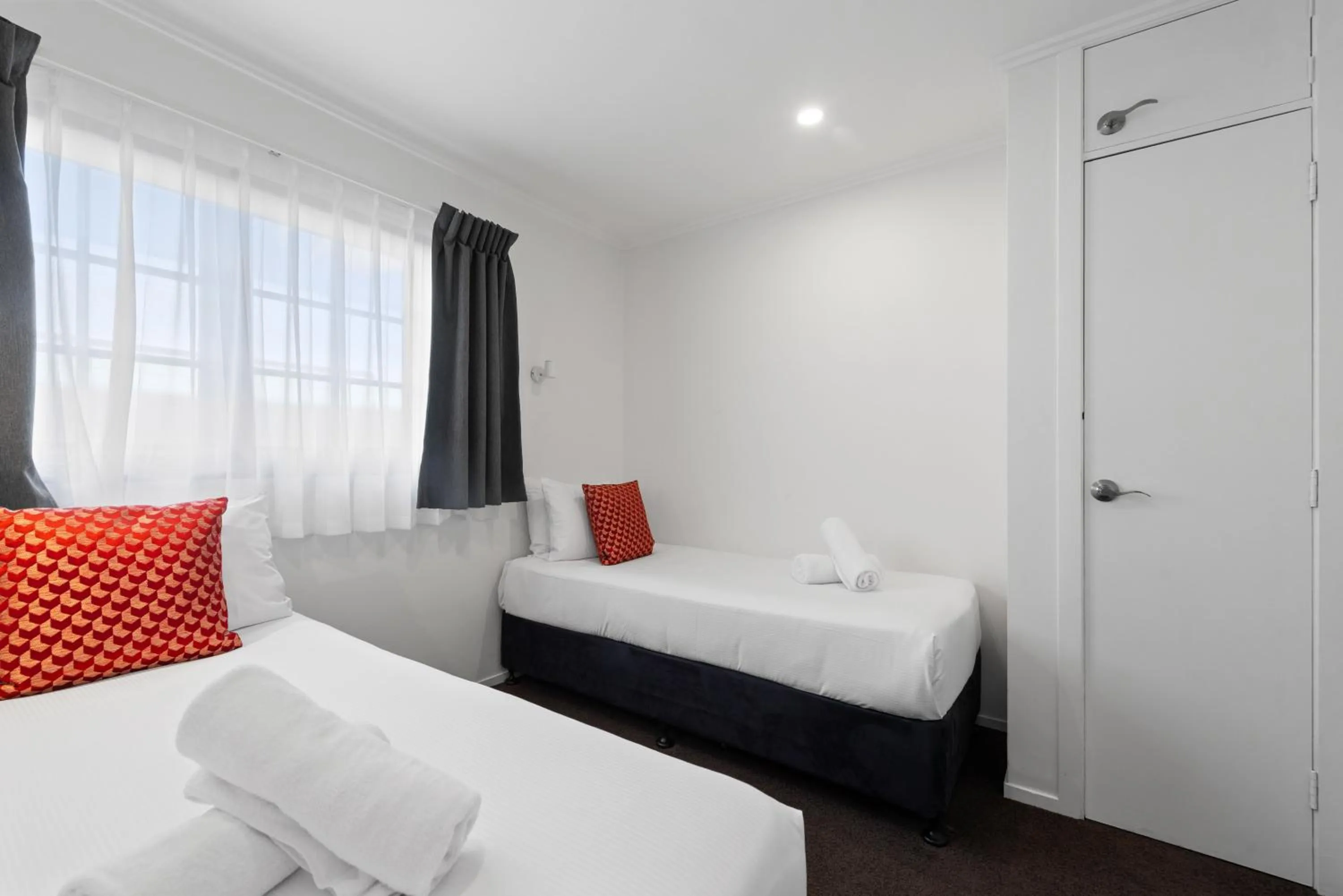 Bed in Wylie Court Motor Lodge