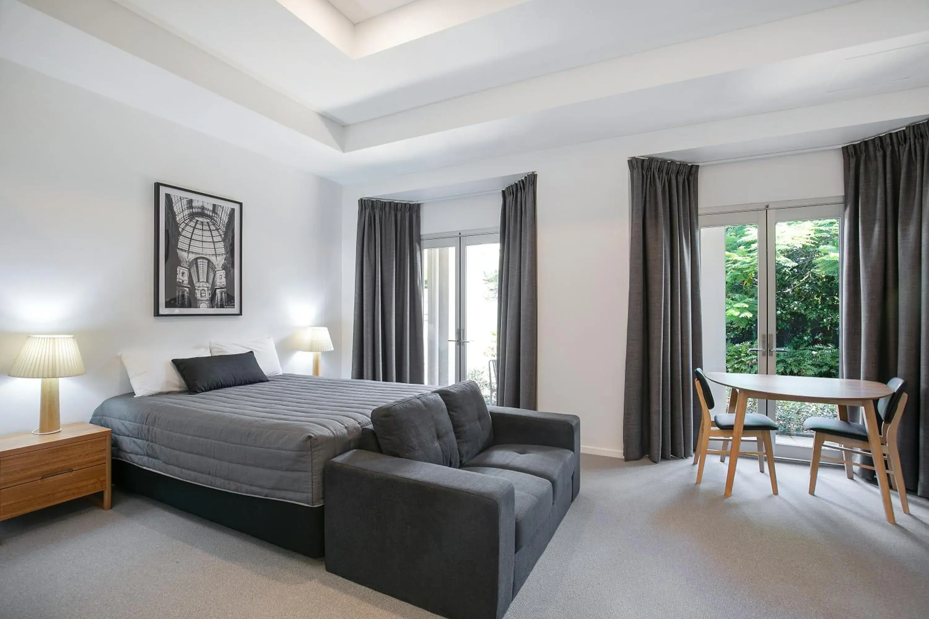 Executive Queen Room in Comfort Inn & Apartments Northgate Airport Executive Queen Room in Comfort Inn & Apartments Northgate Airport