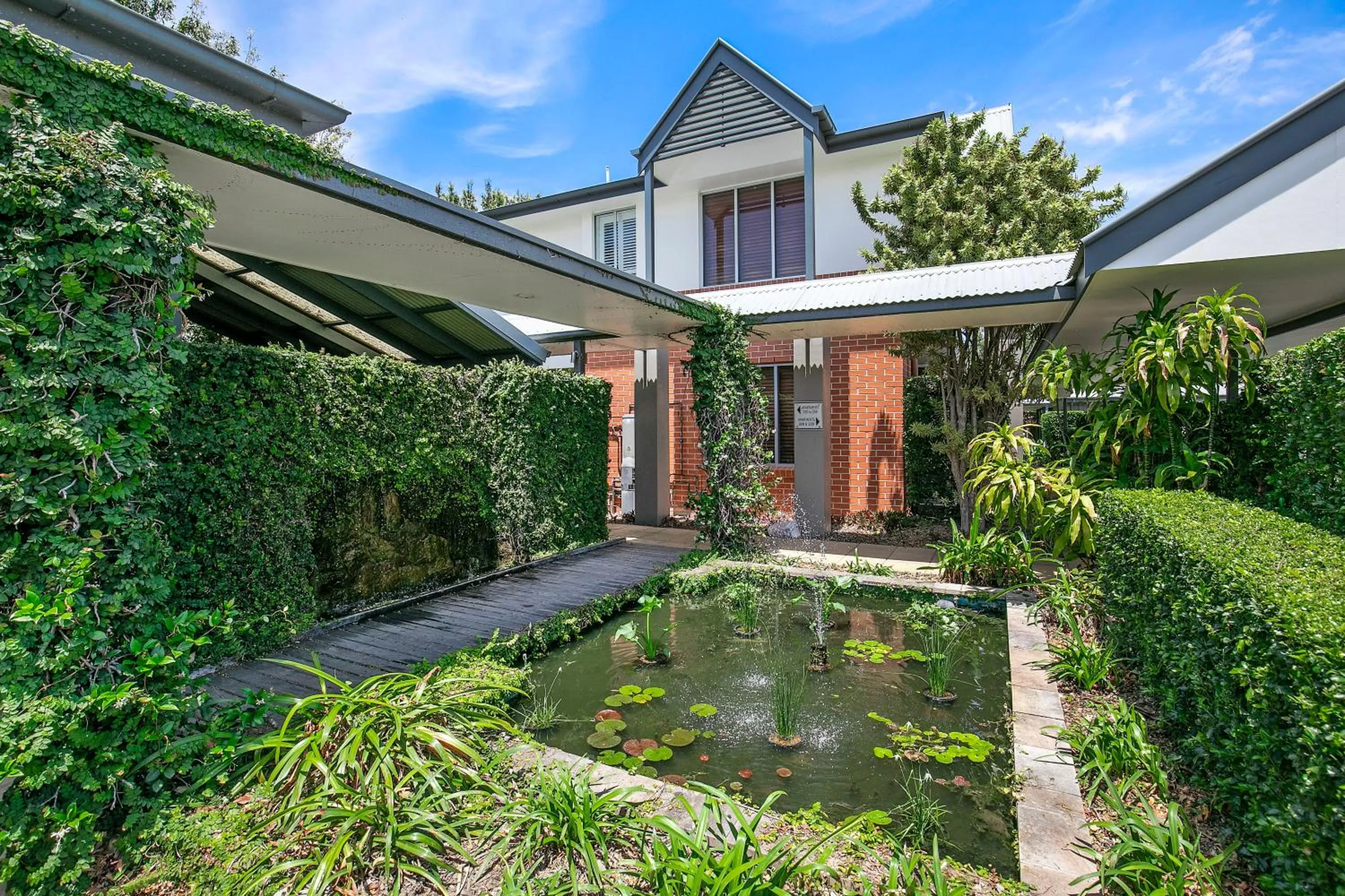 Comfort Inn & Apartments Northgate Airport